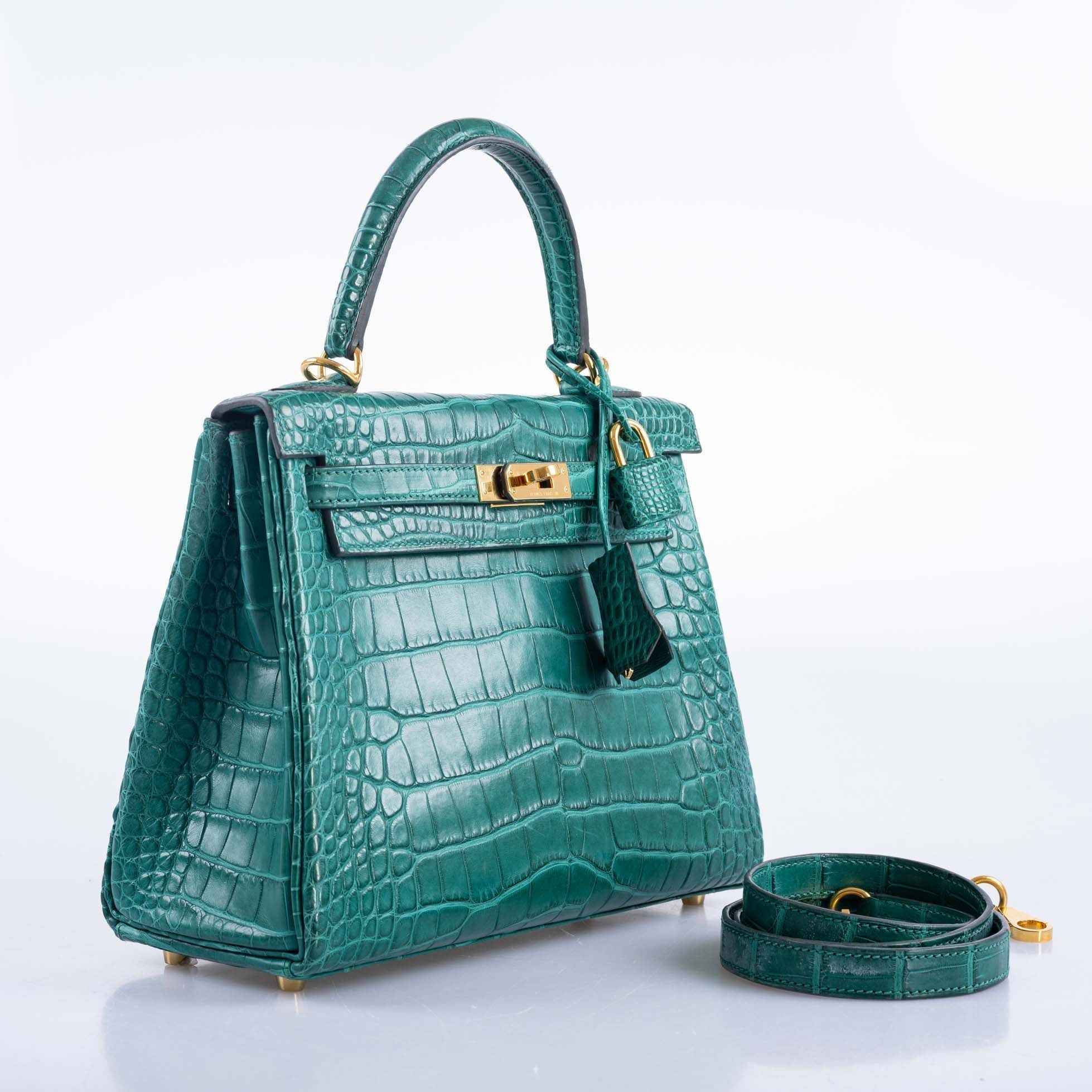 Hermès Kelly 25 Retourne Malachite Matte Alligator Gold Hardware