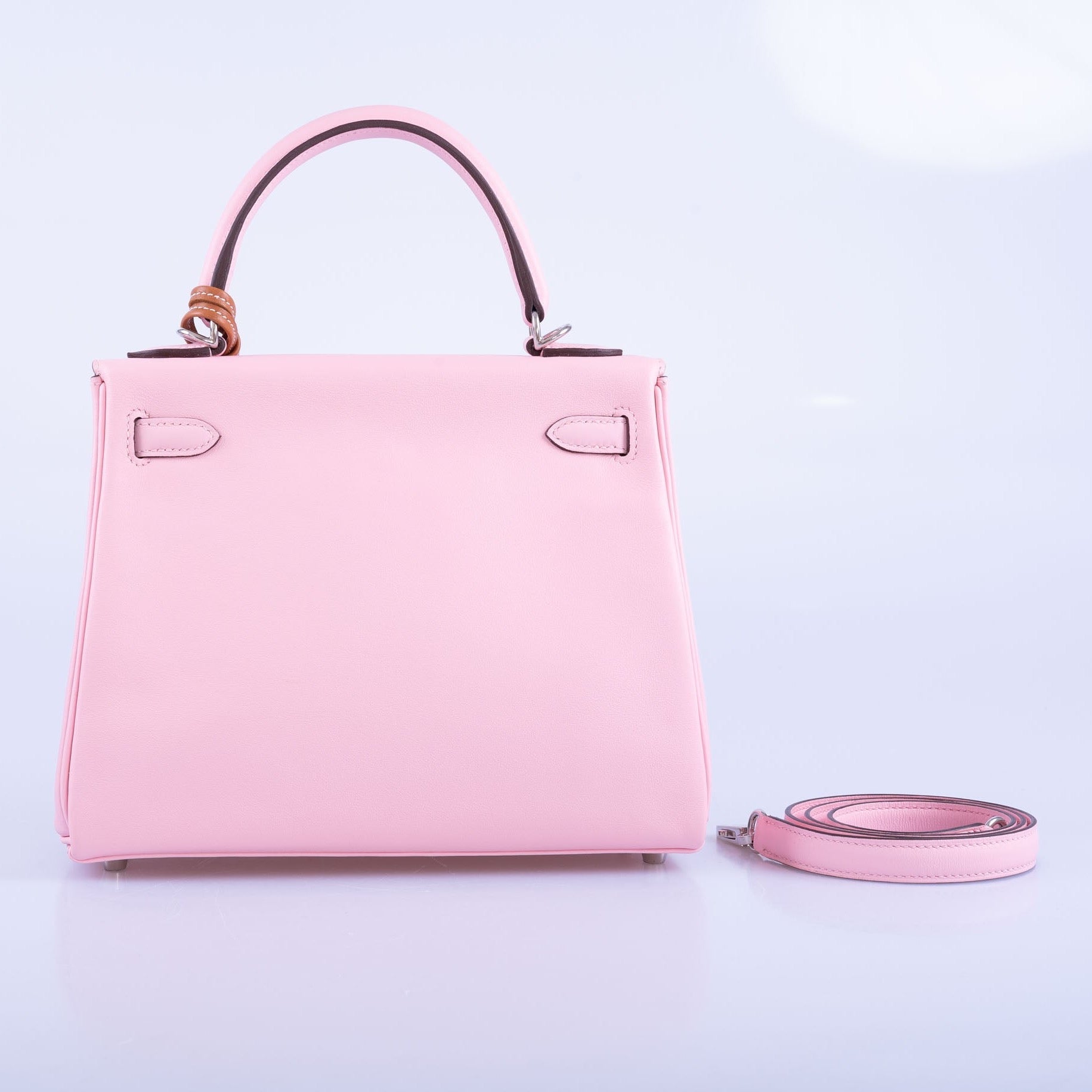 Hermès Kelly 25 Retourné Rose Sakura Swift Palladium Hardware