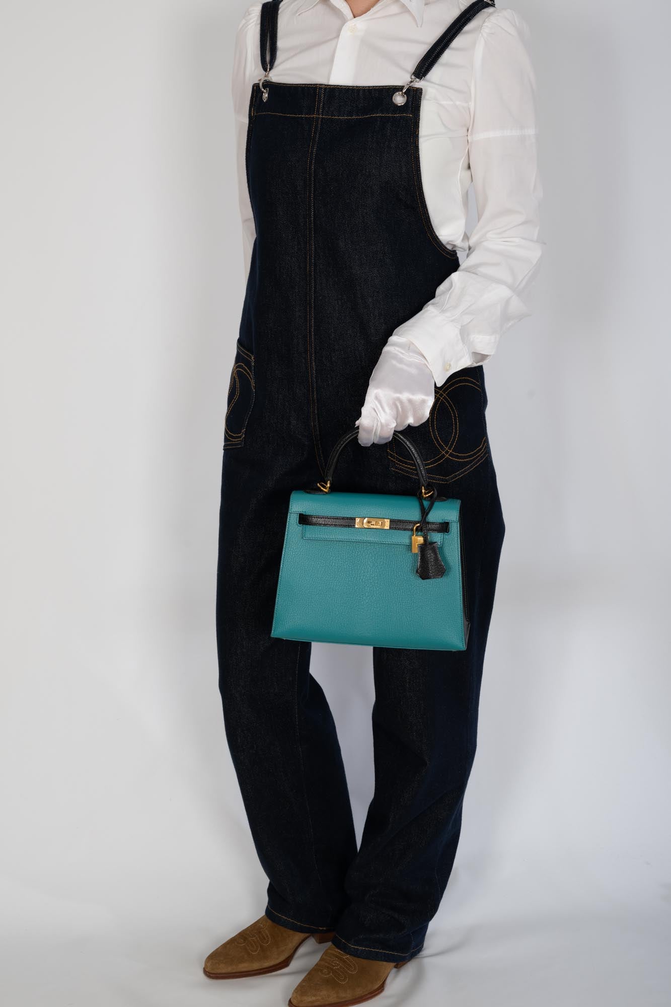 Hermès Kelly 25 Sellier HSS Bi-Color Bleu Paon and Noir Chèvre Mysore Gold Hardware