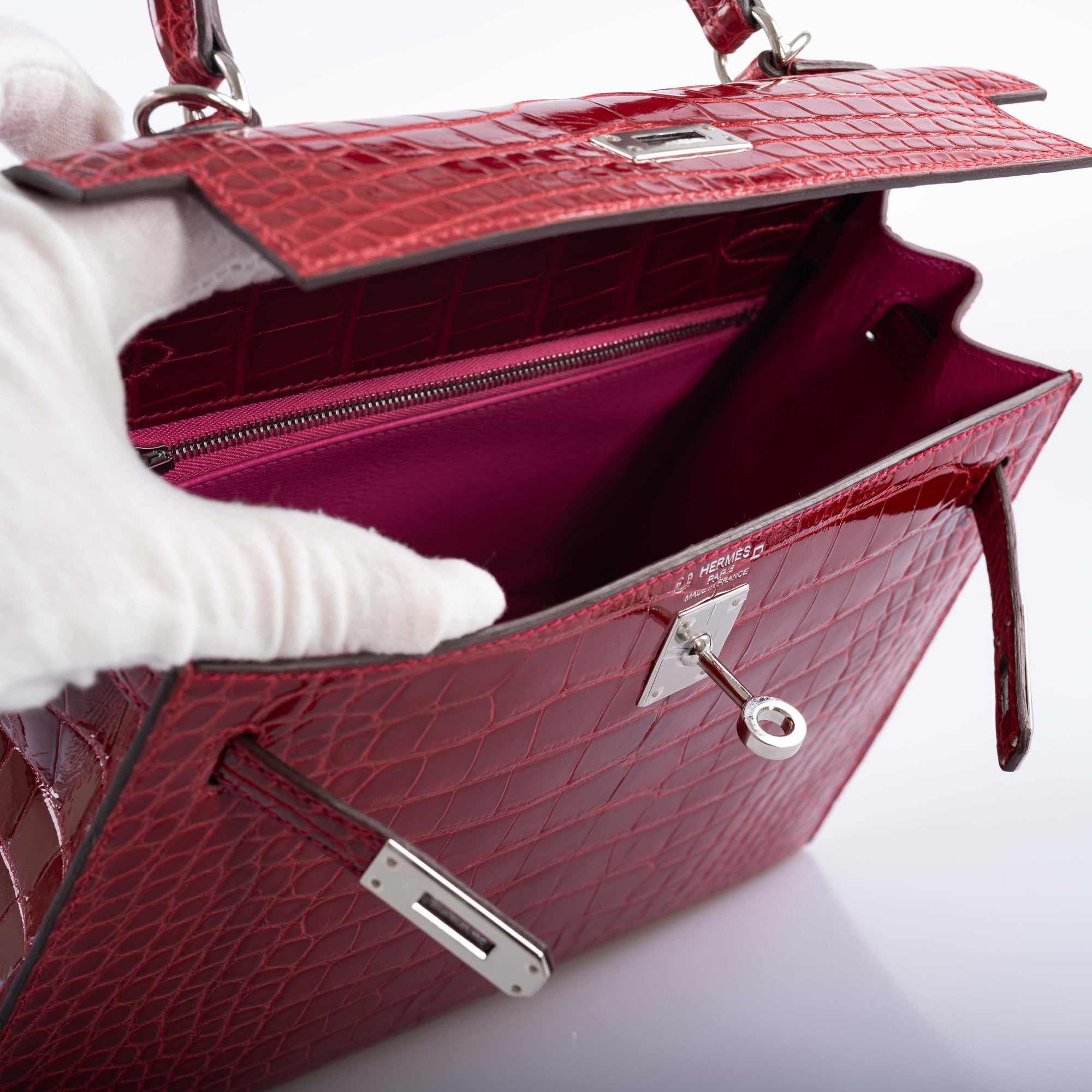 Hermès Kelly 25 Sellier HSS Braise and Rose Shocking Shiny Alligator Palladium Hardware