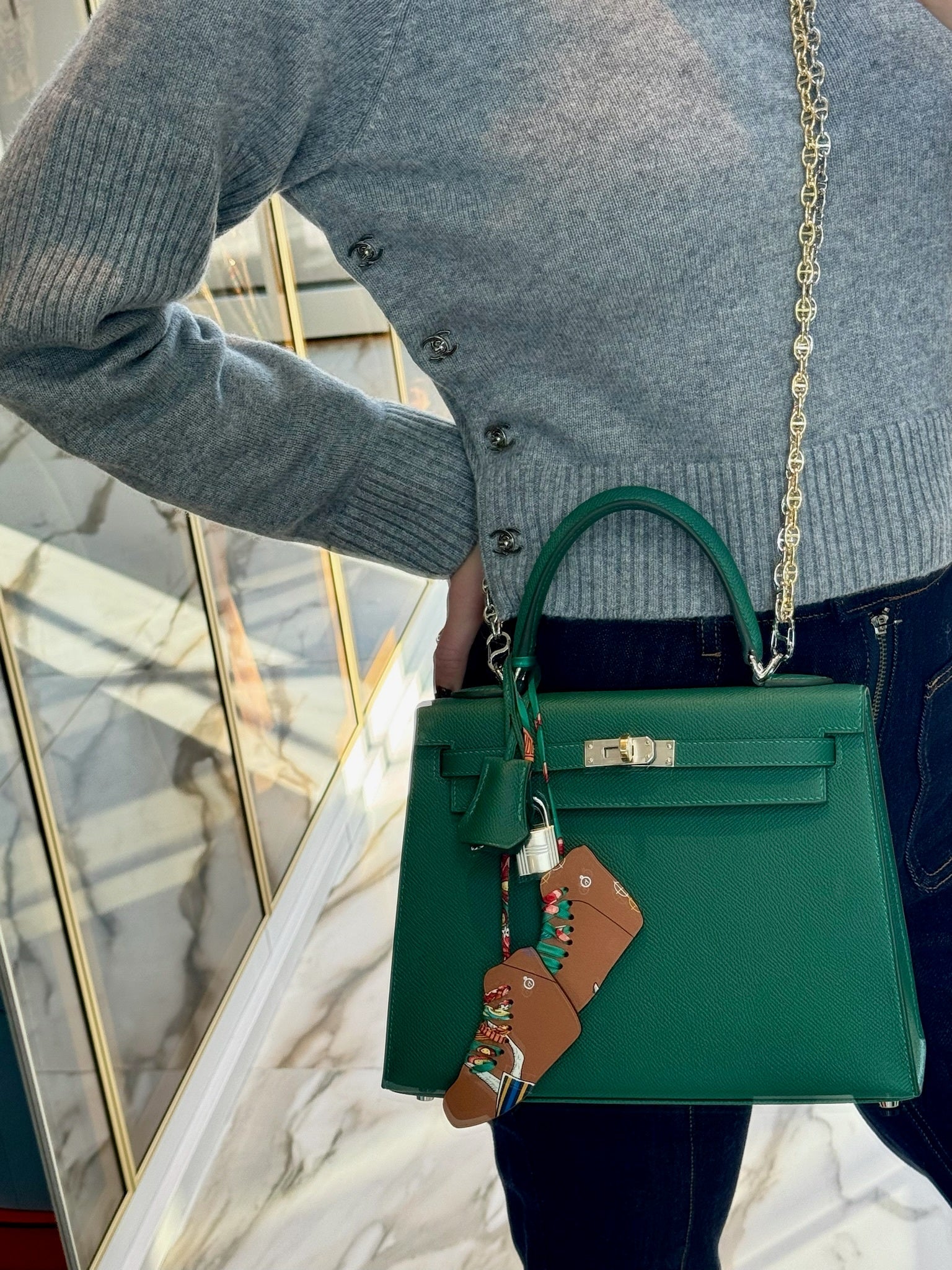 Hermès Kelly 25 Sellier Vert Moyen Epsom Electrum Hardware | JANEFINDS