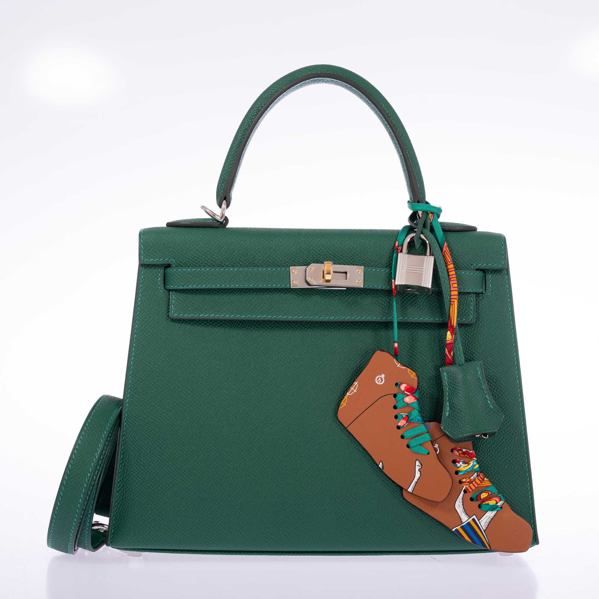 Hermès Kelly 25 Sellier Vert Moyen Epsom Electrum Hardware | JANEFINDS