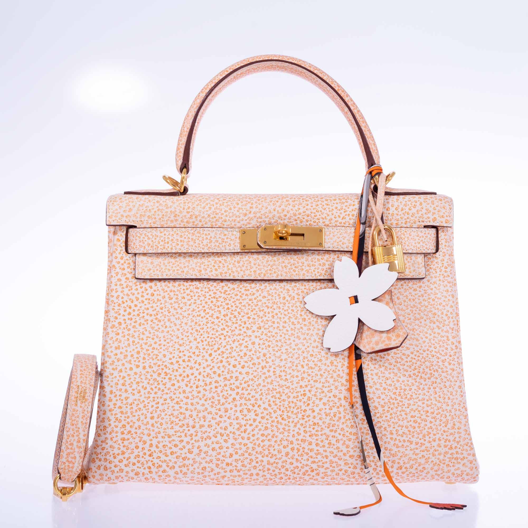 Hermès Kelly 28 Retourne Orange Dalmatian Buffalo Skipper Gold Hardware