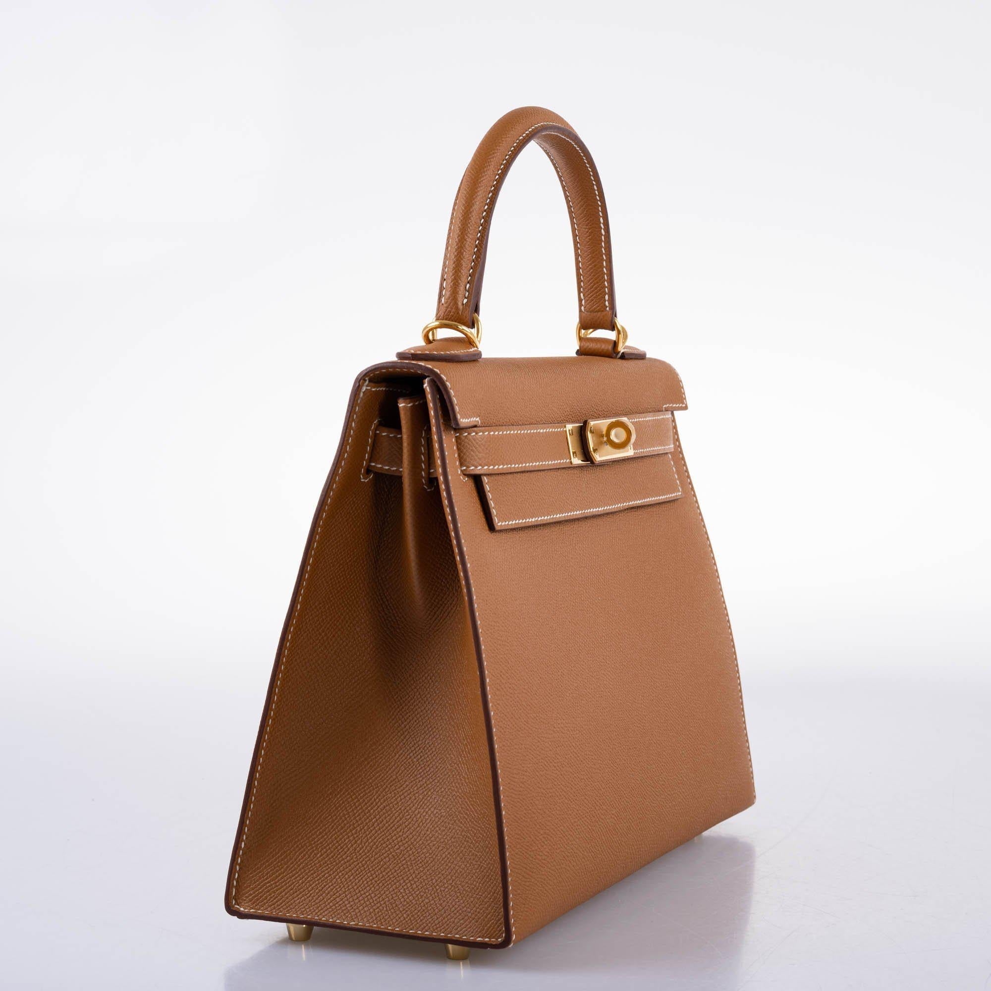 Hermès Kelly 28 Sellier Gold Epsom with Gold Hardware