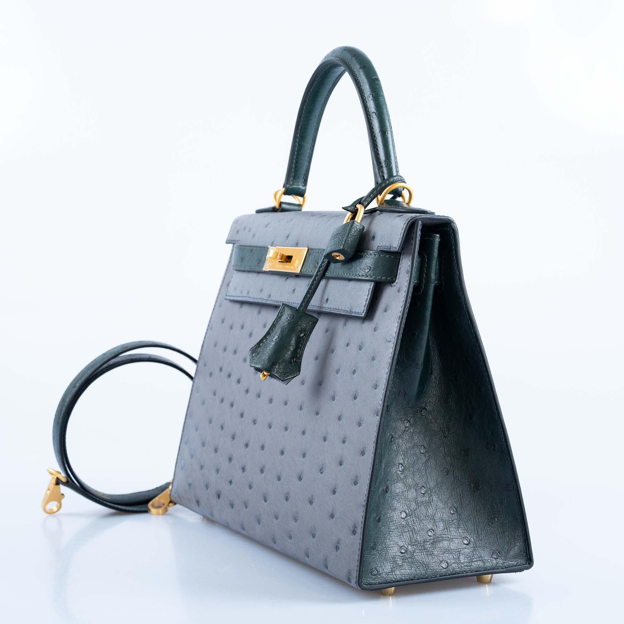 Hermès Kelly 28 Sellier HSS Gris Agate/Vert Titien Ostrich Brushed Gold Hardware