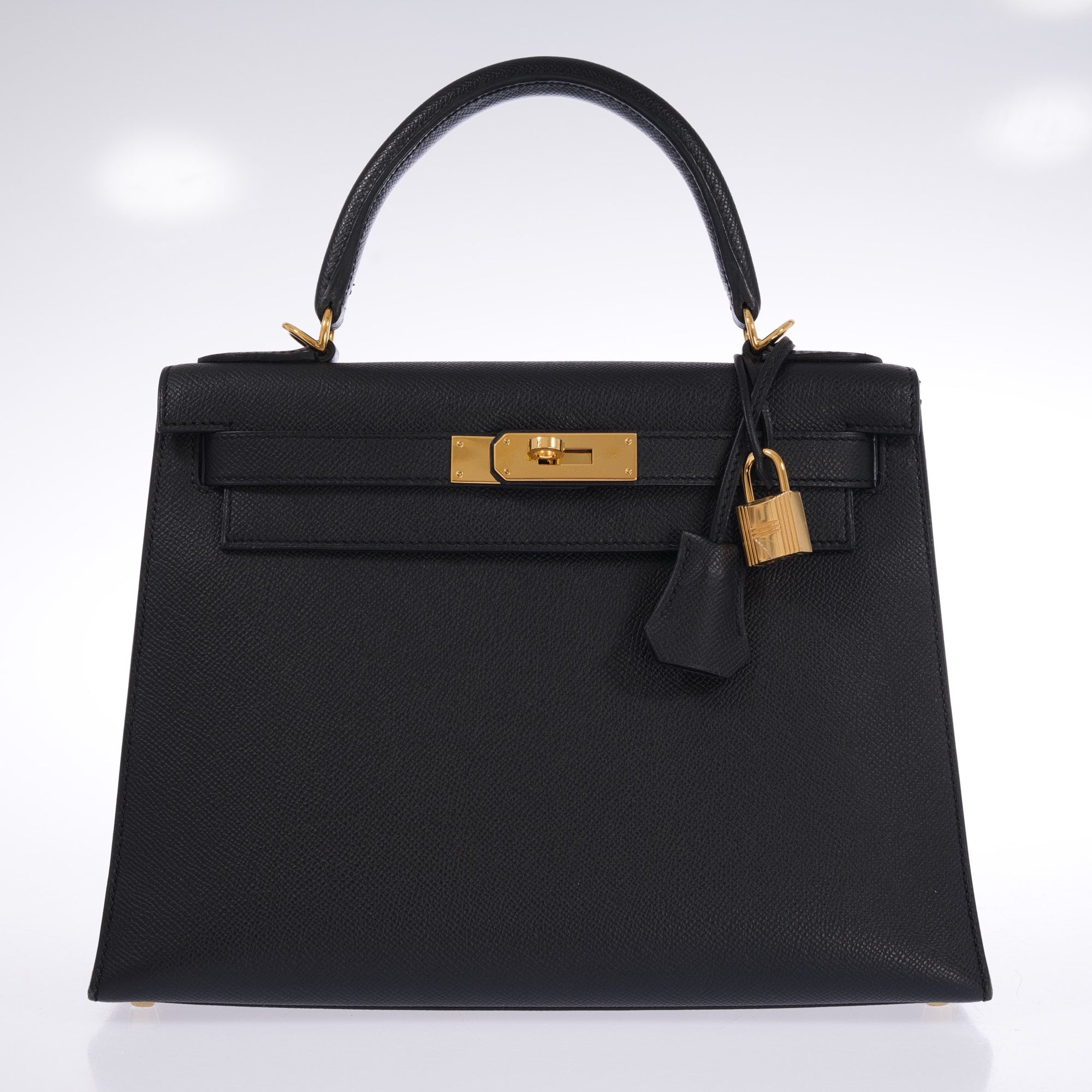 Hermès Kelly 28 Sellier Noir Epsom Gold Hardware