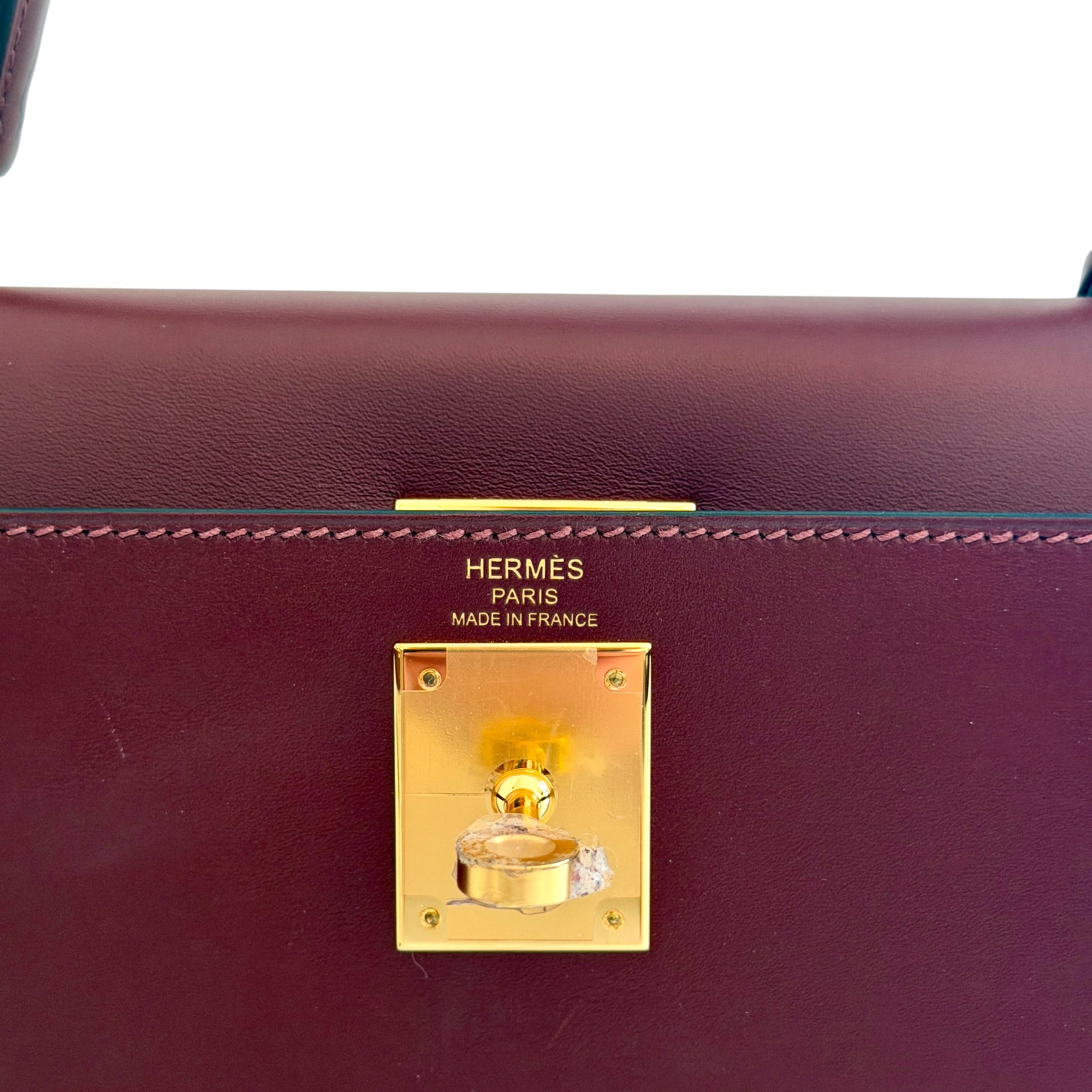 Hermès Kelly 28 Sellier Rouge H Sombrero Leather Gold Hardware