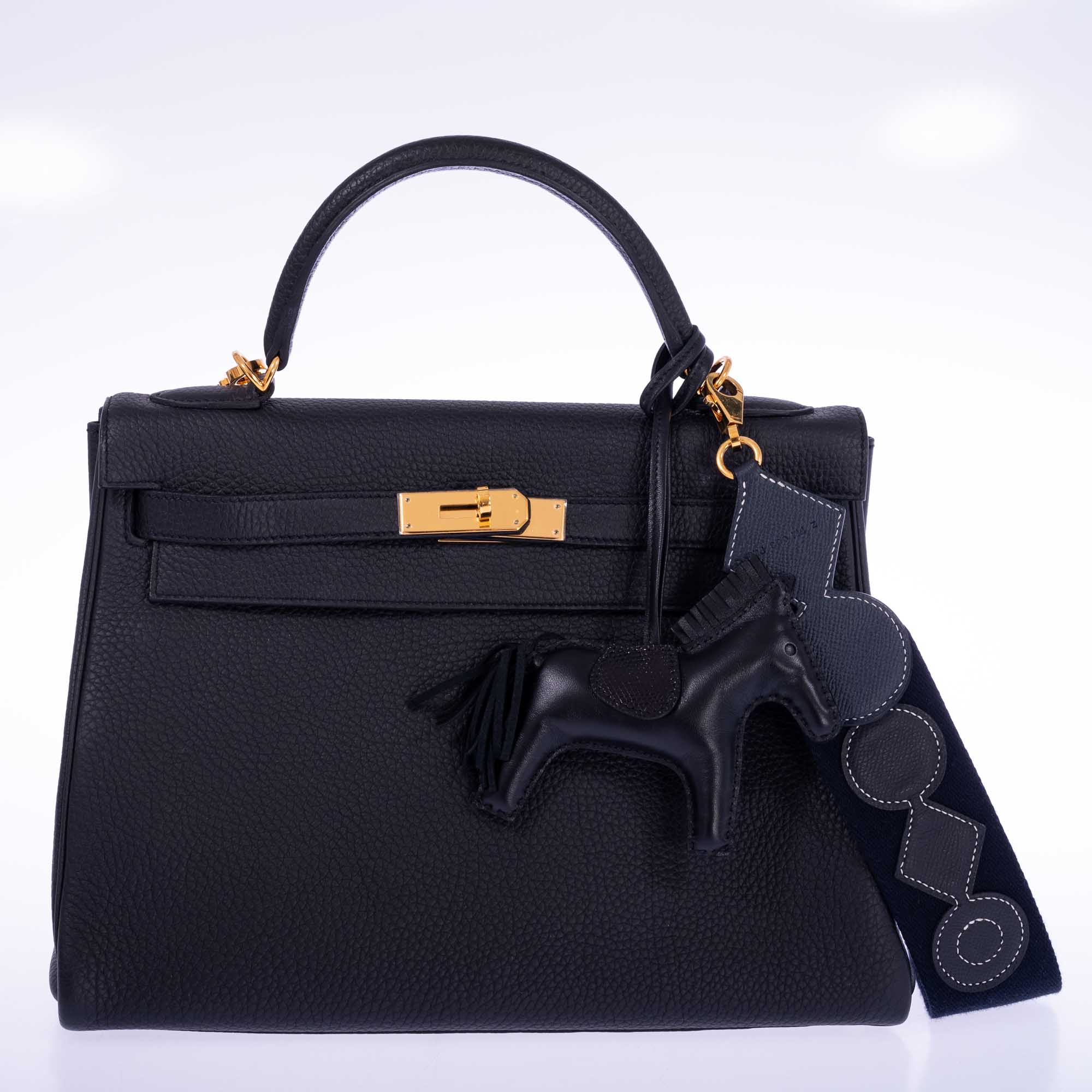 Hermès Kelly 32 Black Togo Gold Hardware