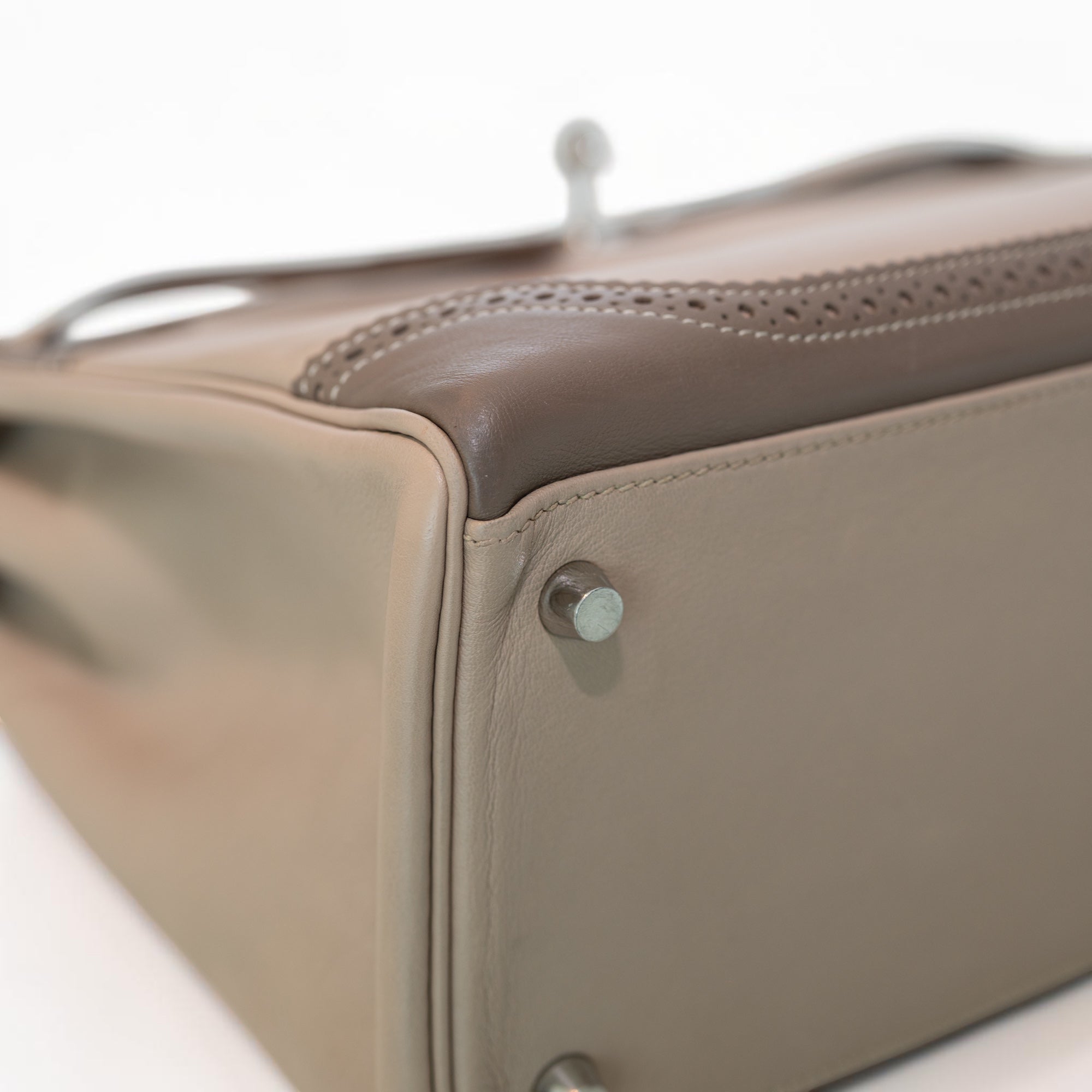 Hermès Kelly 32 Ghillies Retourne Étoupe and Argile Swift Palladium Hardware