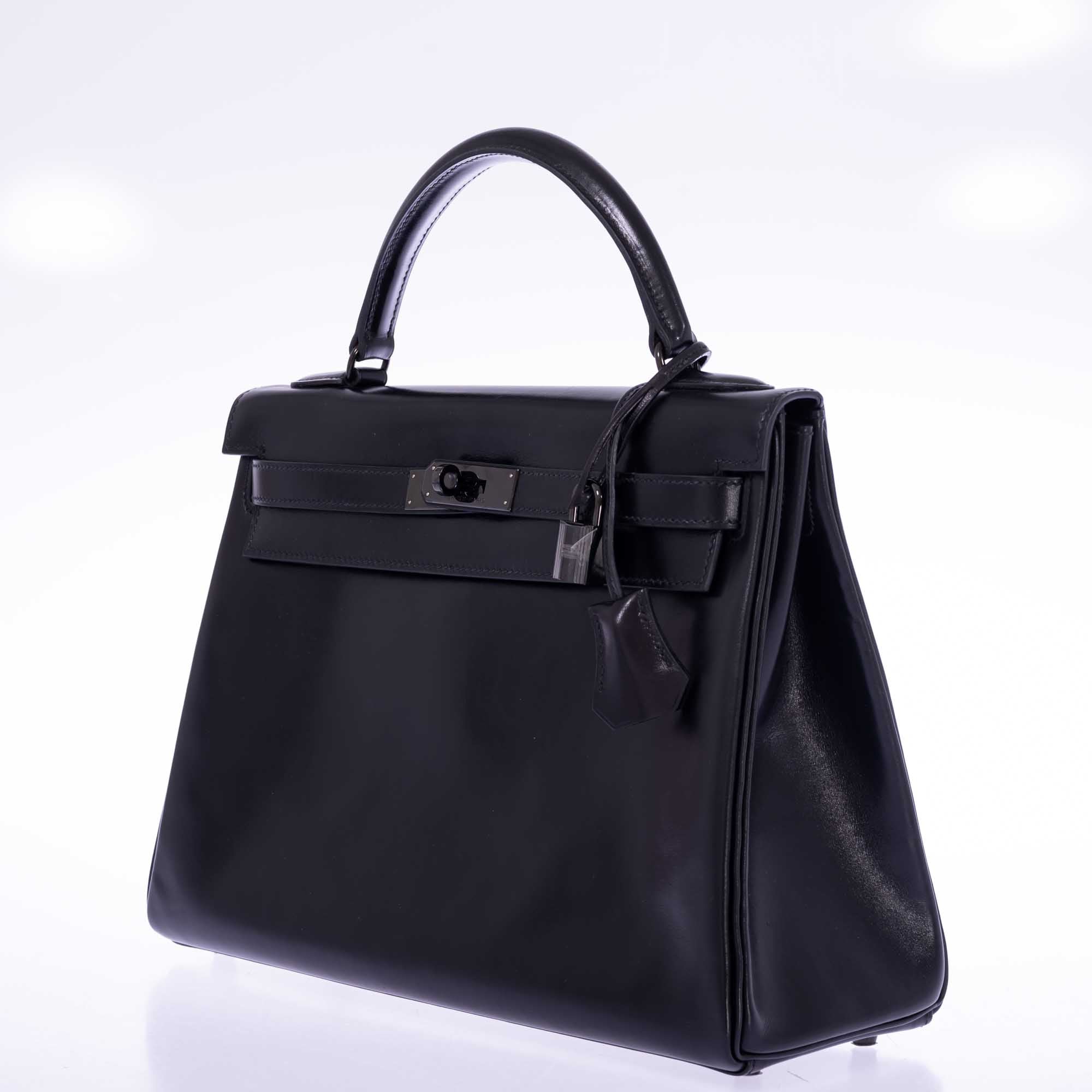 Hermès Kelly 32 Retourne "So Black" Box Calf Leather PVD Hardware