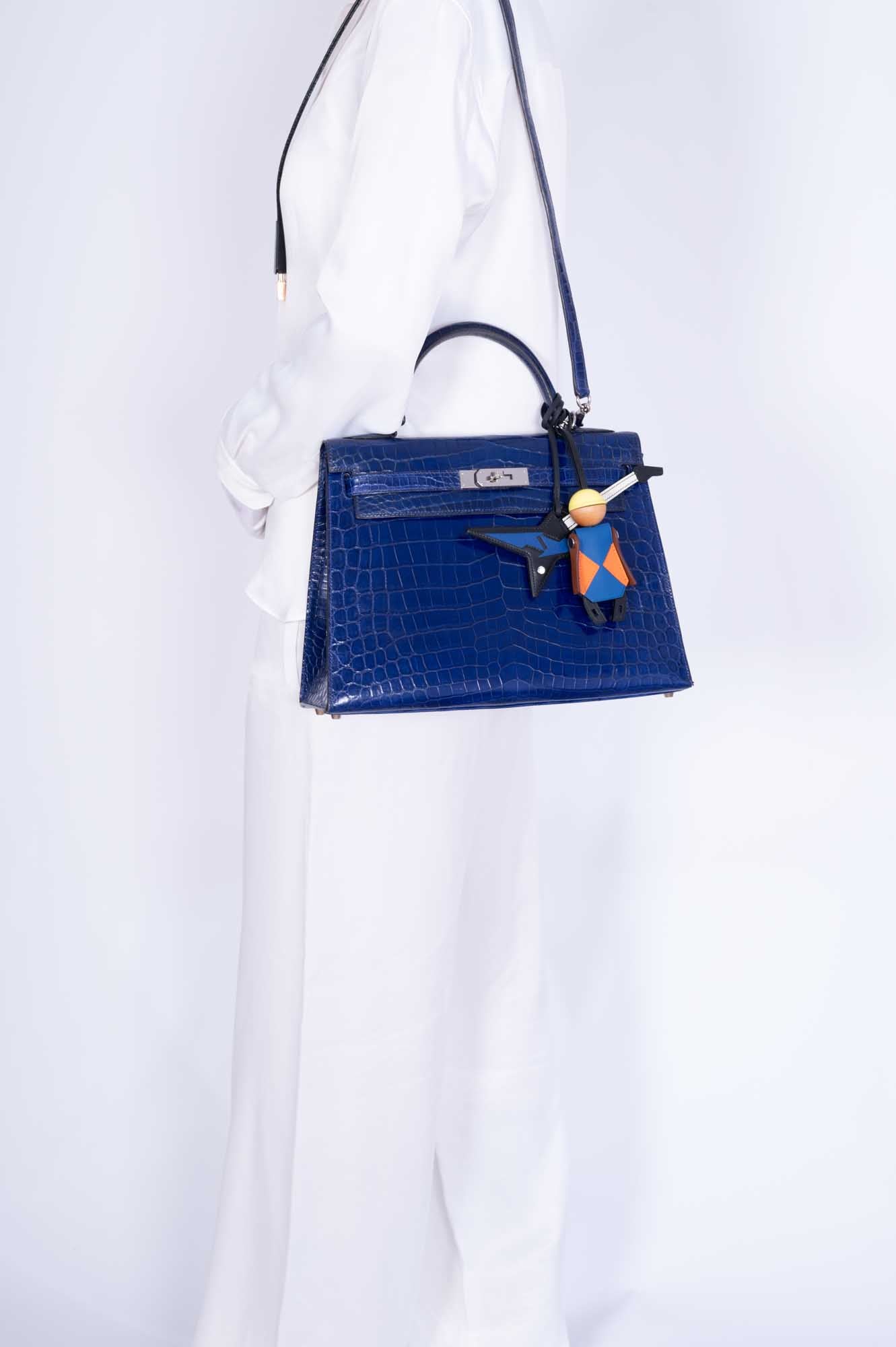 Hermès Kelly 32 Sellier Blue Electric Shiny Porosus Crocodile Palladium Hardware