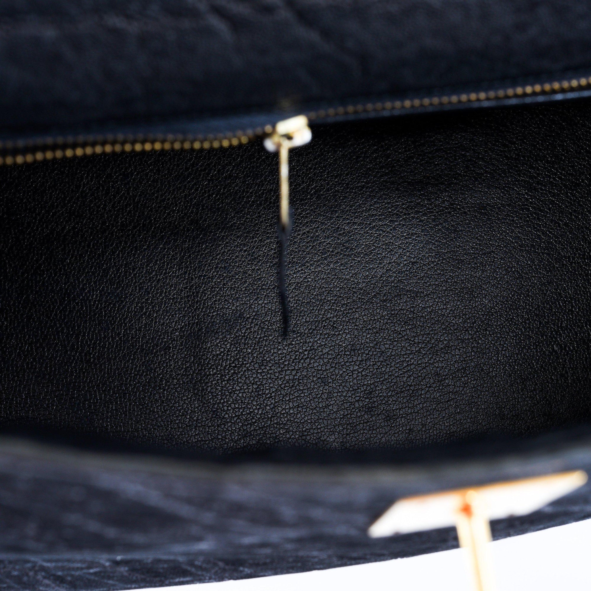 Hermès Kelly 35 Sellier Black Elephant Hide Gold Hardware