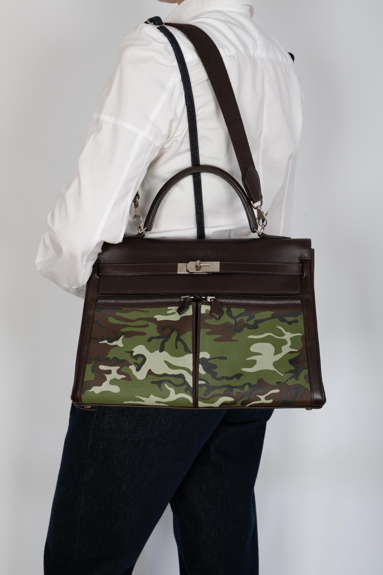 Hermès Kelly 40 Lakis Retourne Havane Swift &amp; Custom Camouflage Canvas Palladium Hardware