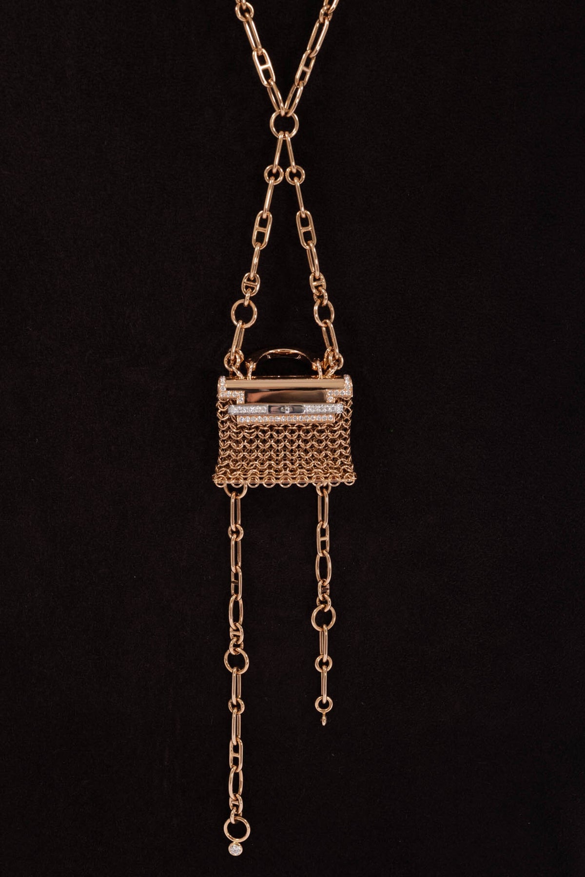 Hermès Kelly Bijou Précieux 18K Rose Gold Diamond Chain Mail Necklace, Kelly pendant detail showing chain mail body and diamond-set hardware