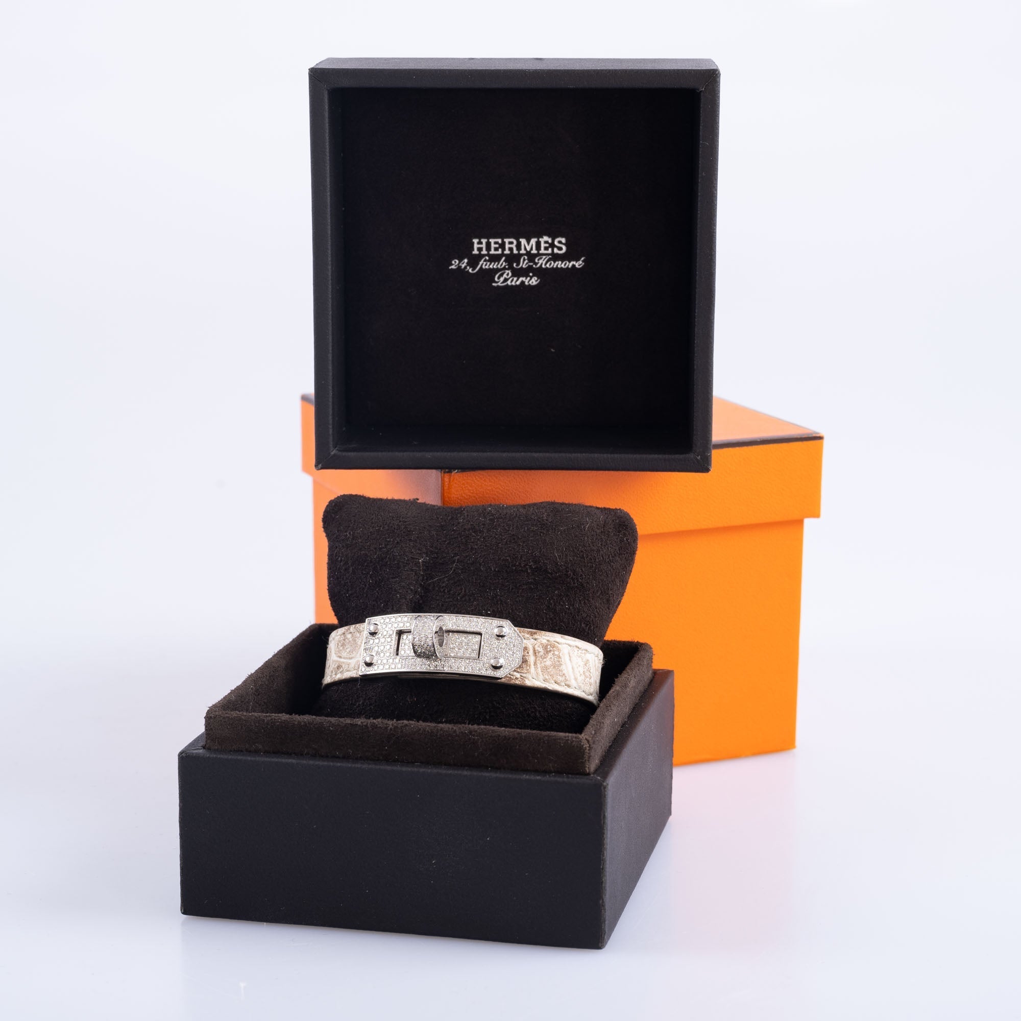 Hermès Kelly Bracelet Himalayan Niloticus Crocodile 18K White Gold & Diamond Pavé