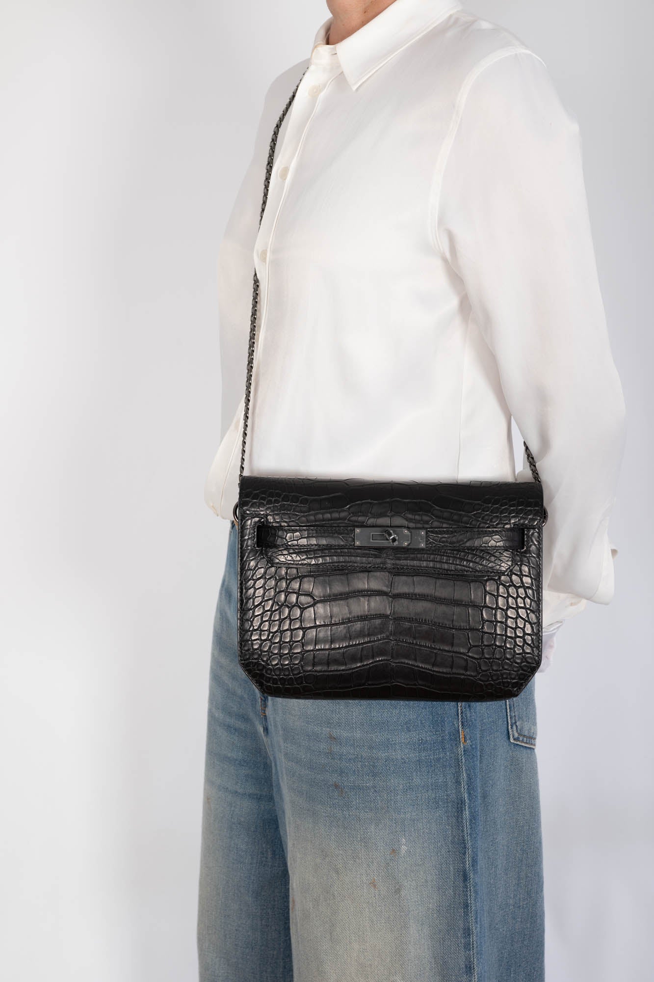 Hermès Kelly Dépêches Pochette 25 Black Matte Alligator PVD Hardware