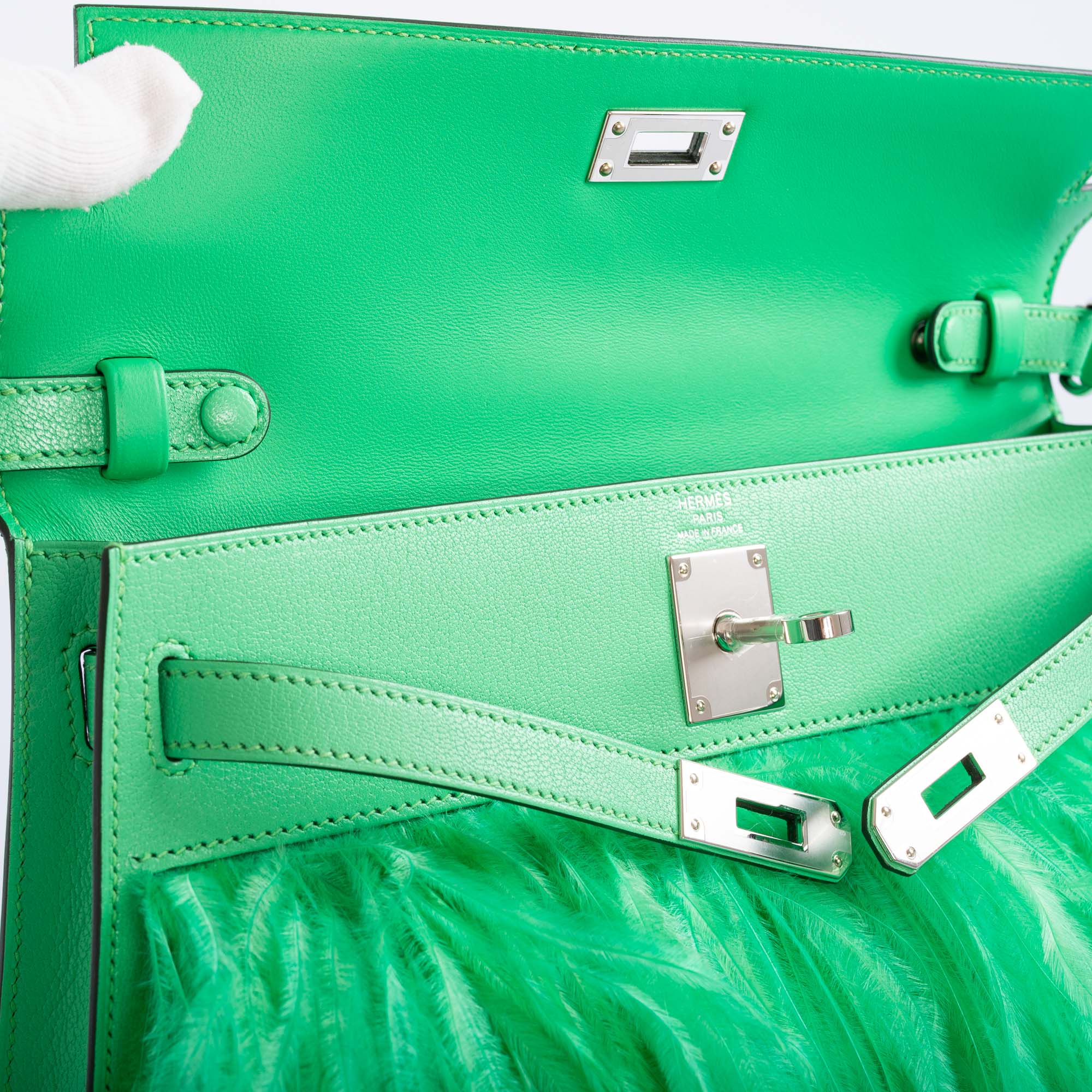 Hermès Kelly Élan Folie Vert Comics Chèvre Chamkila and Ostrich