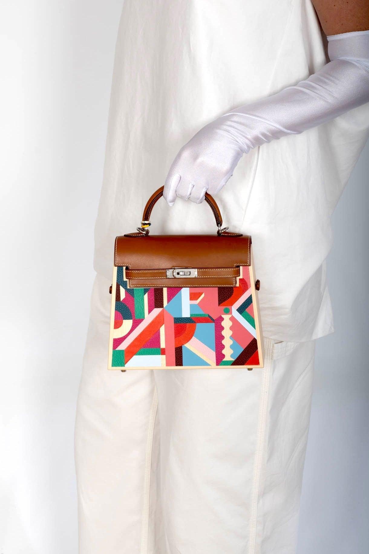 Hermès Kelly Picnic Kellywood Perspective Cavalière Wood Barenia Palladium Hardware
