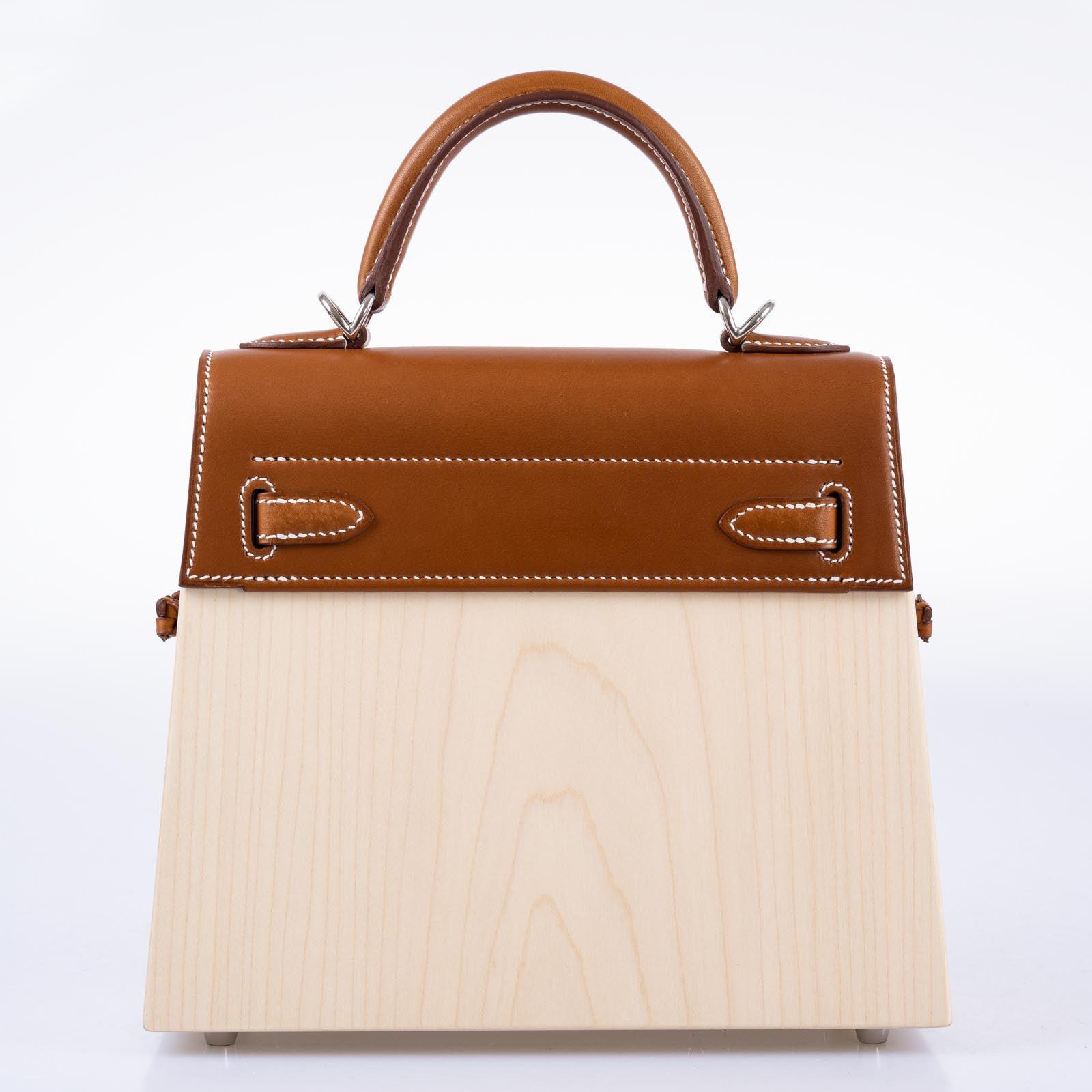 Hermès Kelly Picnic Kellywood Perspective Cavalière Wood Barenia Palladium Hardware
