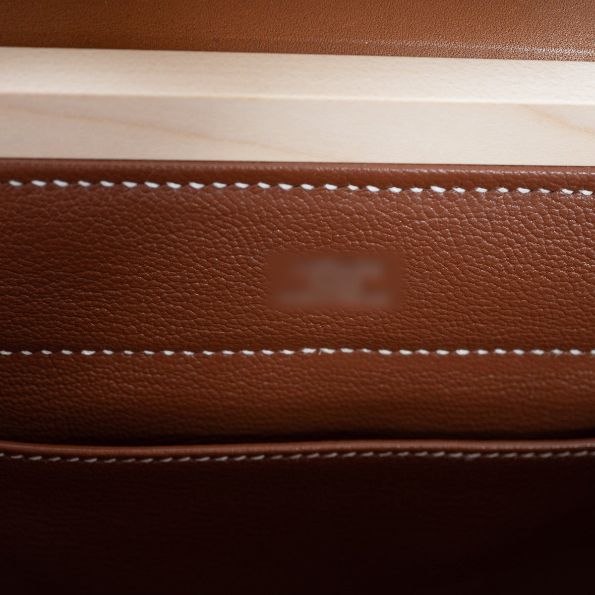 Hermès Kelly Picnic Kellywood Perspective Cavalière Wood Barenia Palladium Hardware, interior heat stamp on the Barenia lining