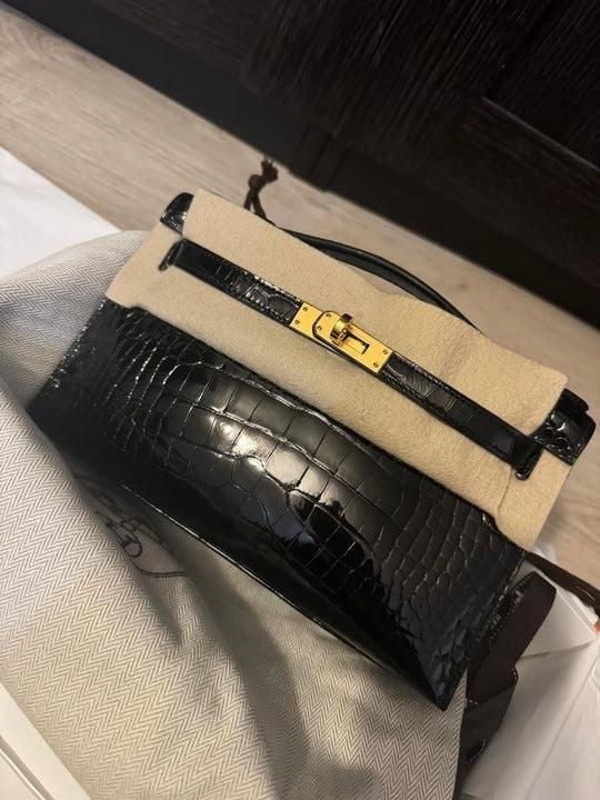 Hermès Kelly Pochette in Noir Alligator with Gold hardware