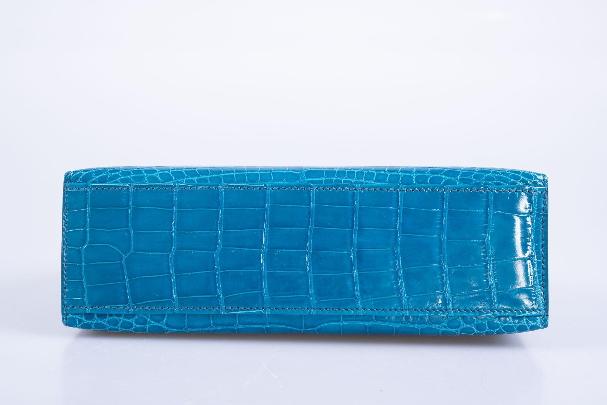 Hermès Kelly Pochette Blue Izmir Shiny Alligator Palladium Hardware