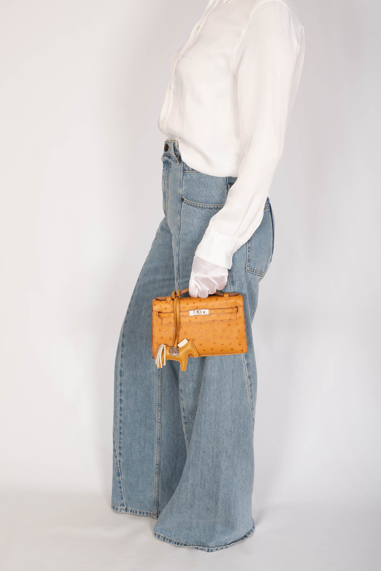 Hermès Kelly Pochette Gold Ostrich Palladium Hardware