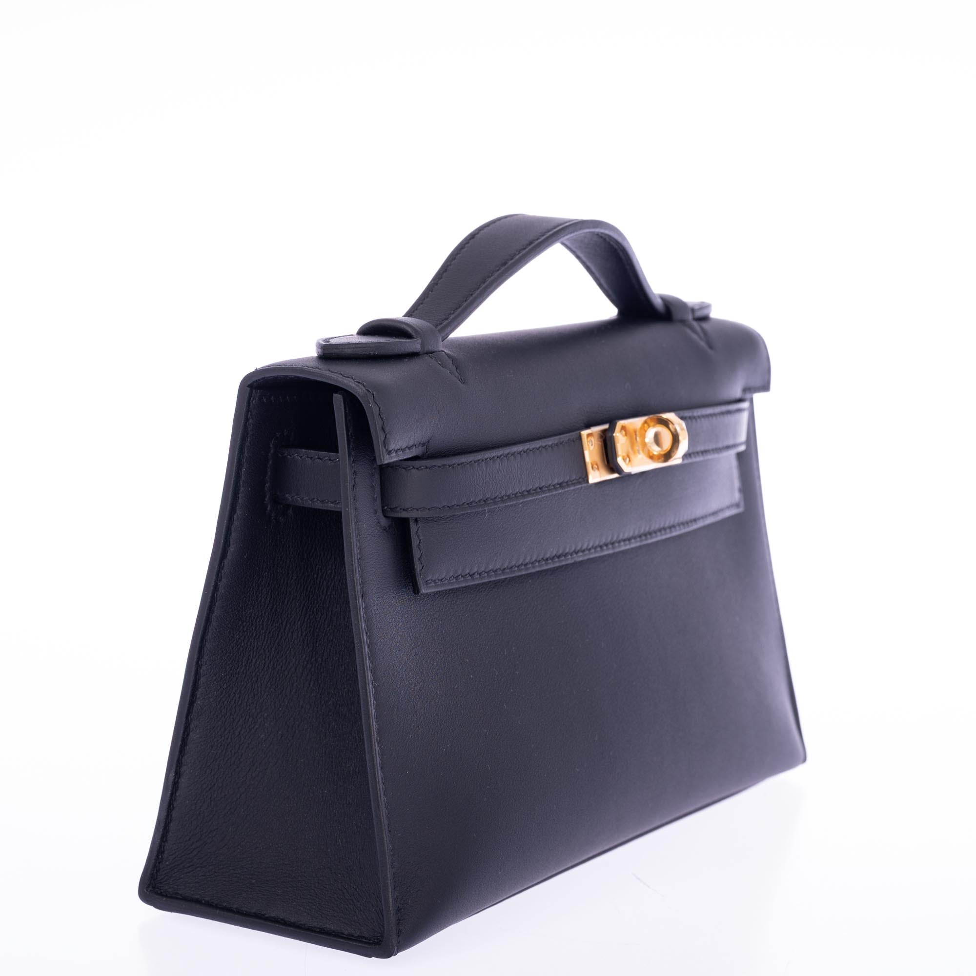 Hermès Kelly Pochette Noir Swift Gold Hardware