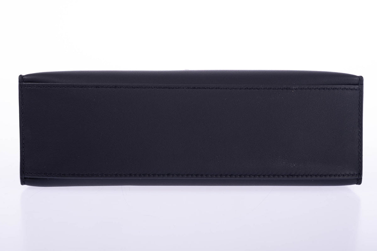 Hermès Kelly Pochette Noir Swift Palladium Hardware, base