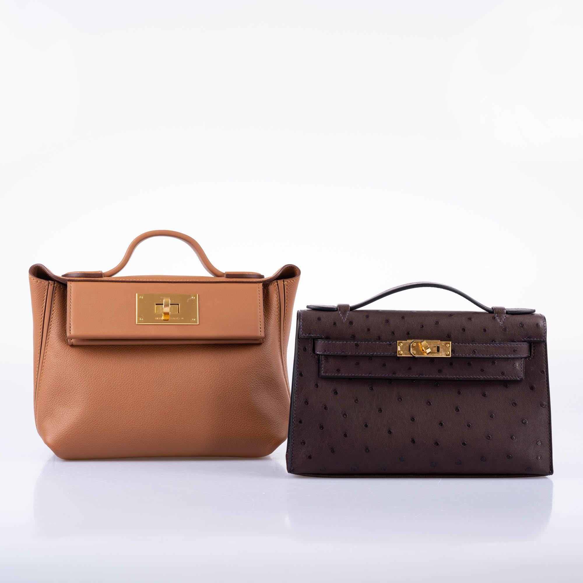 Hermès Kelly Pochette Rouge Sellier Ostrich Gold Hardware