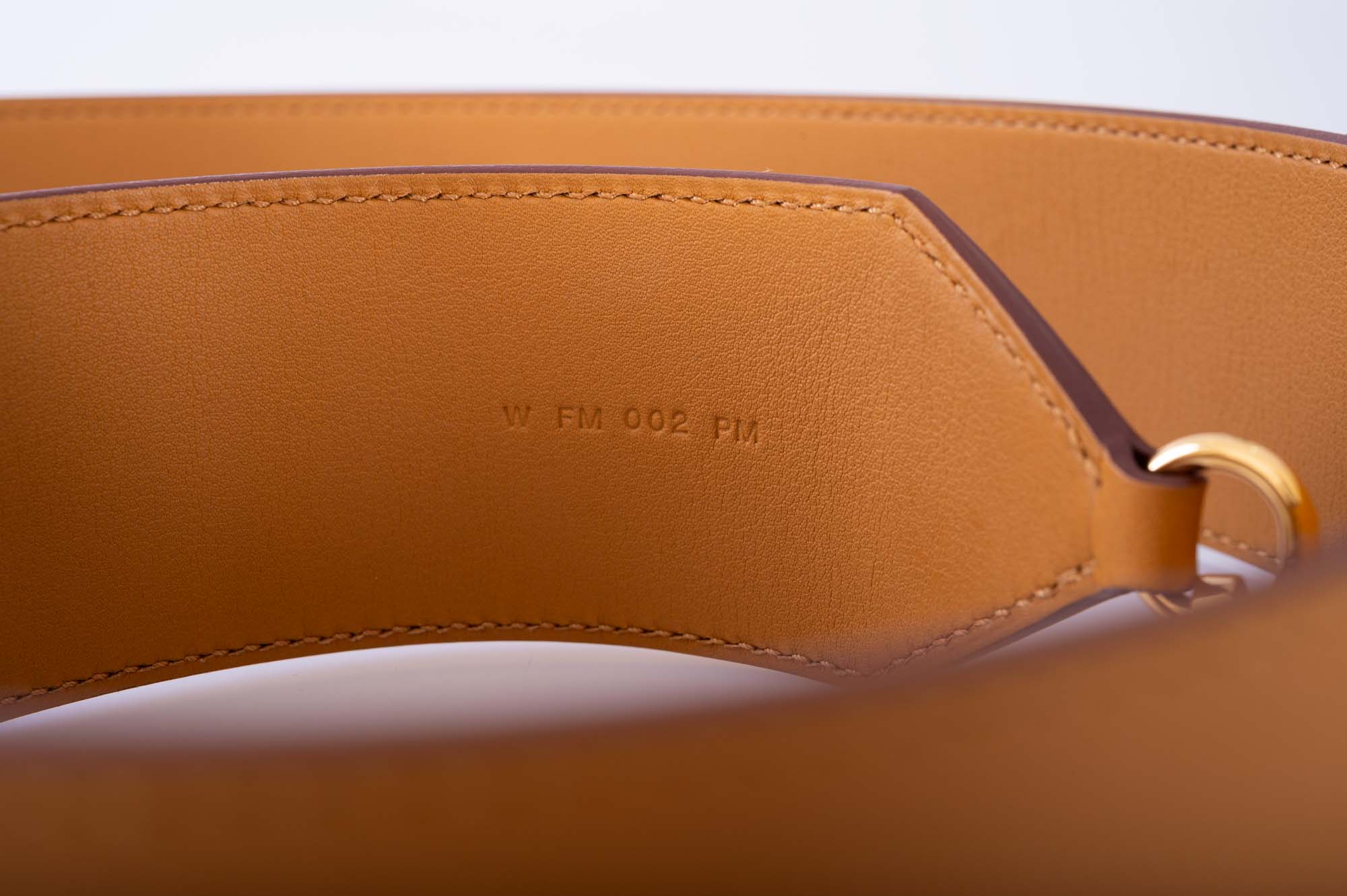 Hermès Kelly Pocket Strap 105 Sesame Swift & Epsom Gold Hardware