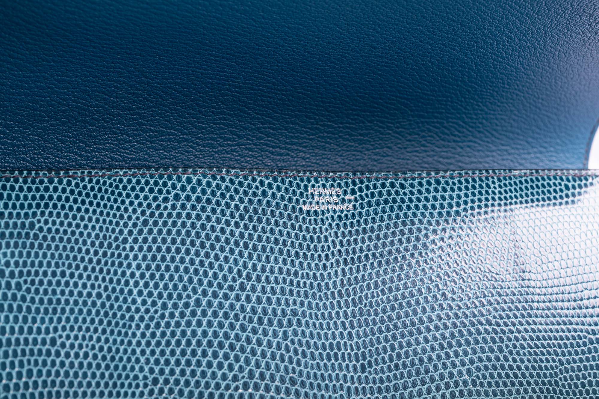 Hermès Medor 23 Clutch Bleu Pétrole Lizard Palladium Hardware