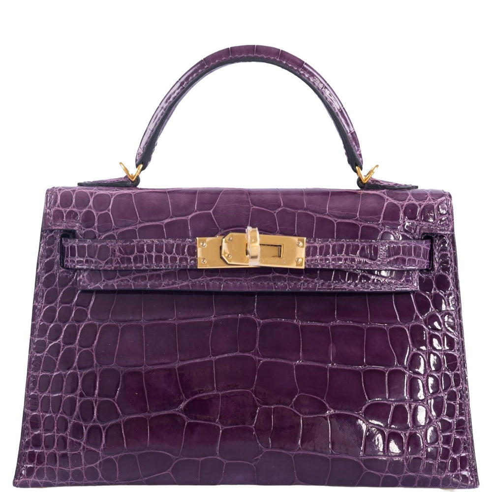 Hermès Mini Kelly 20 Cassis Shiny Alligator Gold Hardware