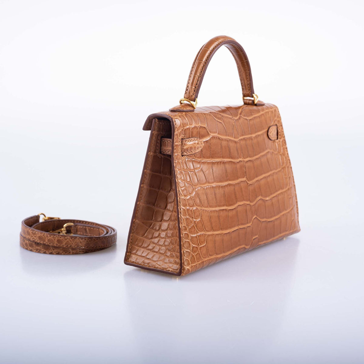 Hermès Mini Kelly 20 II Sellier Gold Matte Alligator Gold Hardware