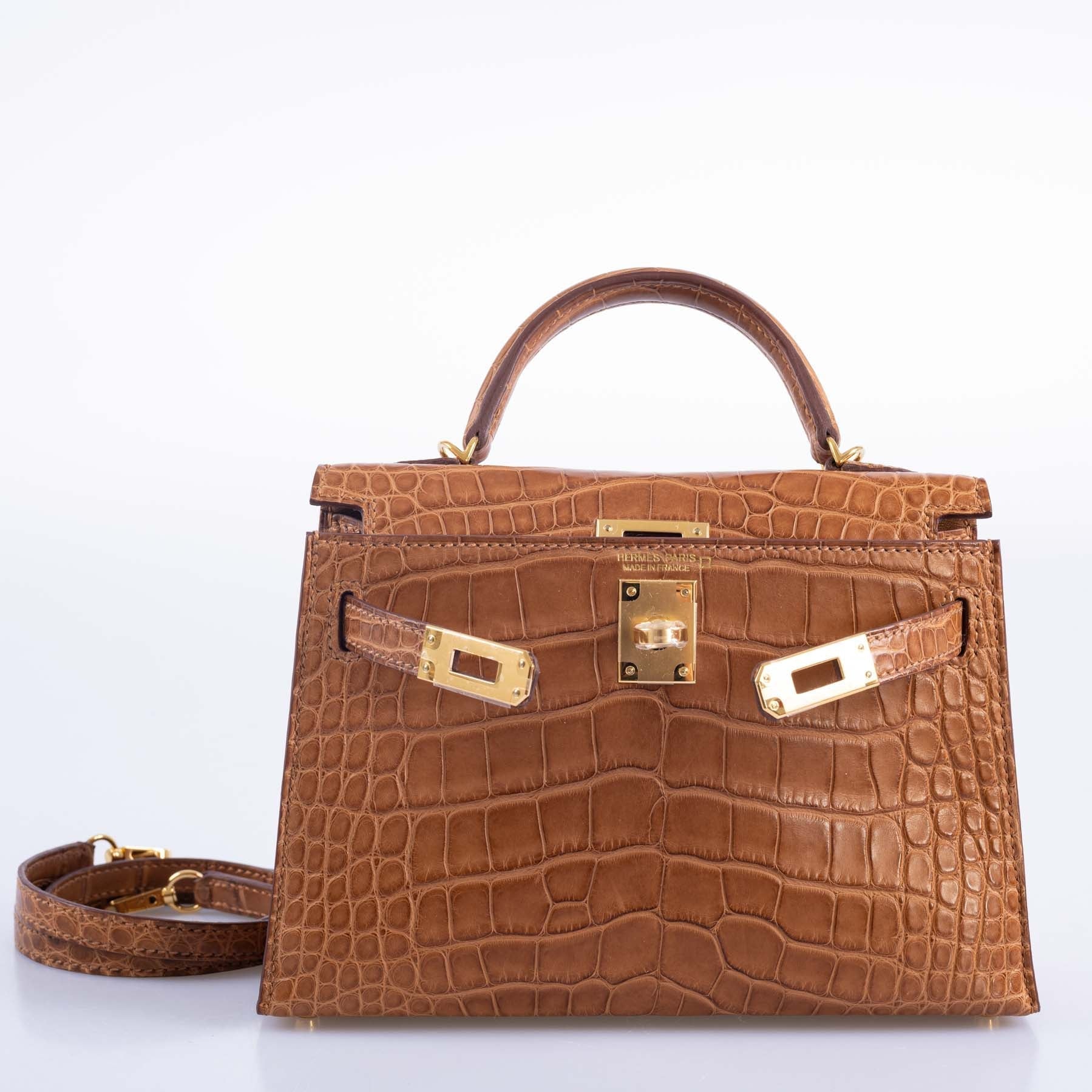 Hermès Mini Kelly 20 II Sellier Gold Matte Alligator Gold Hardware