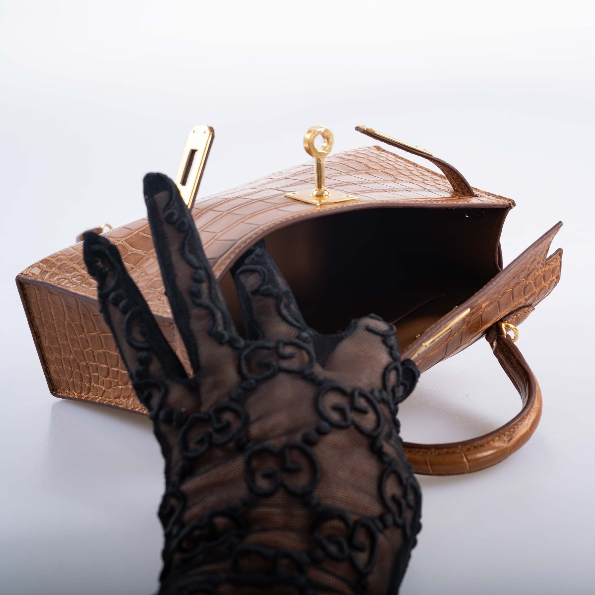 Hermès Mini Kelly 20 II Sellier Gold Matte Alligator Gold Hardware