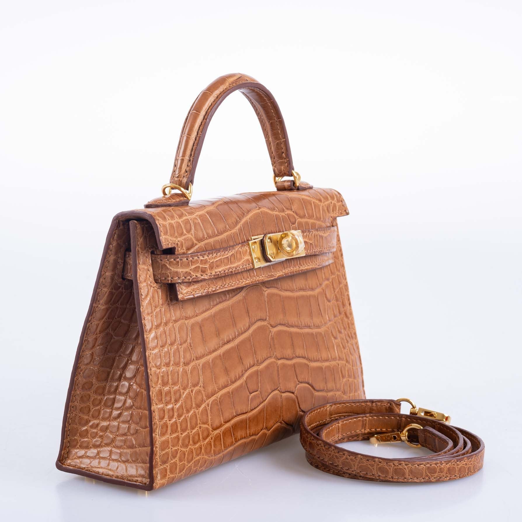 Hermès Mini Kelly 20 II Sellier Gold Matte Alligator Gold Hardware