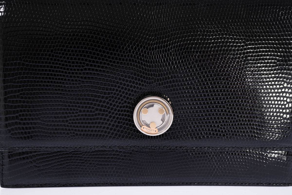 Hermès Minuit au Faubourg 20 in Noir lizard, flap with the palladium and gold clasp.