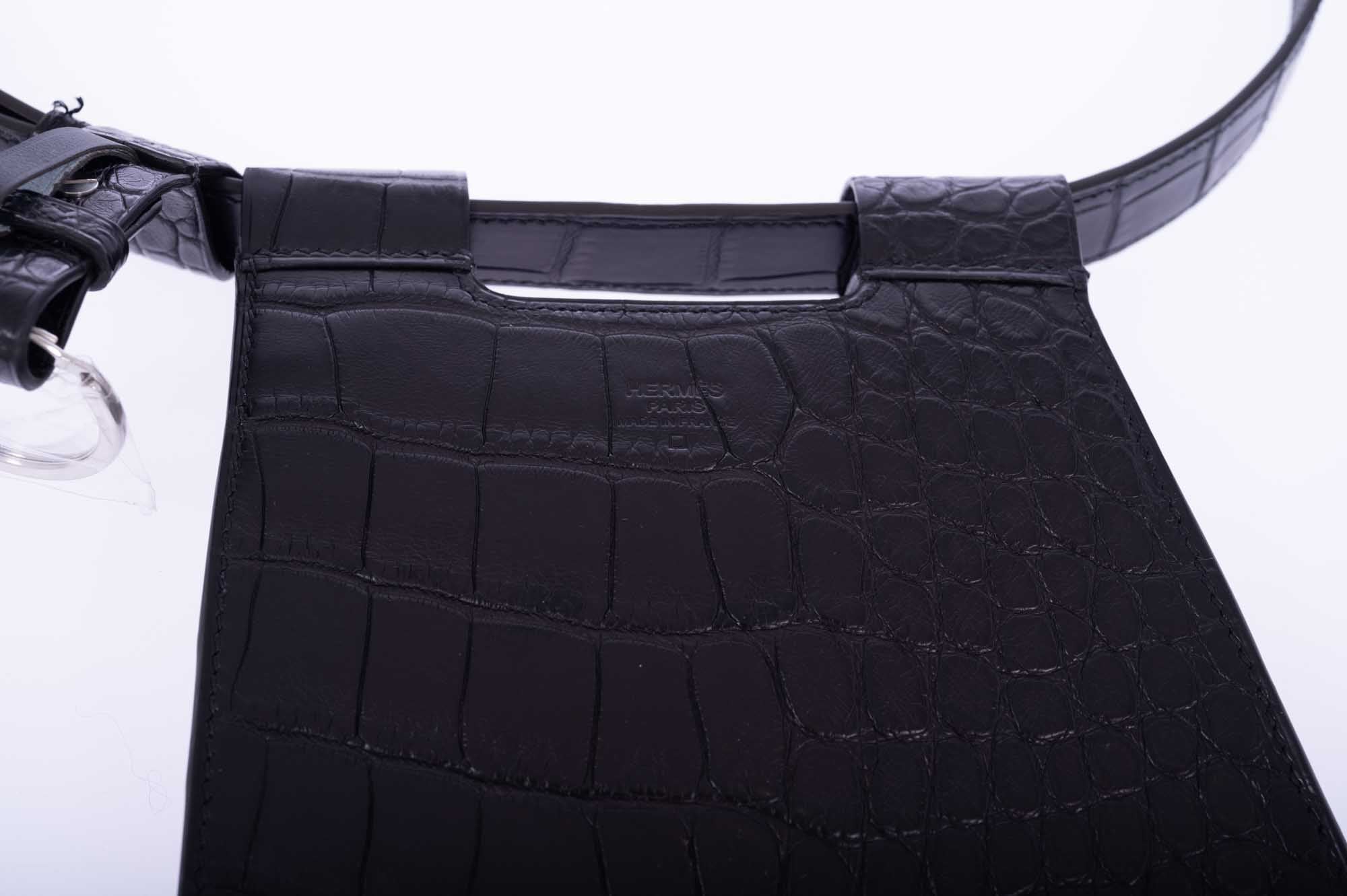 Hermès O'Kelly Move 24 Belt Black Alligator Palladium Hardware