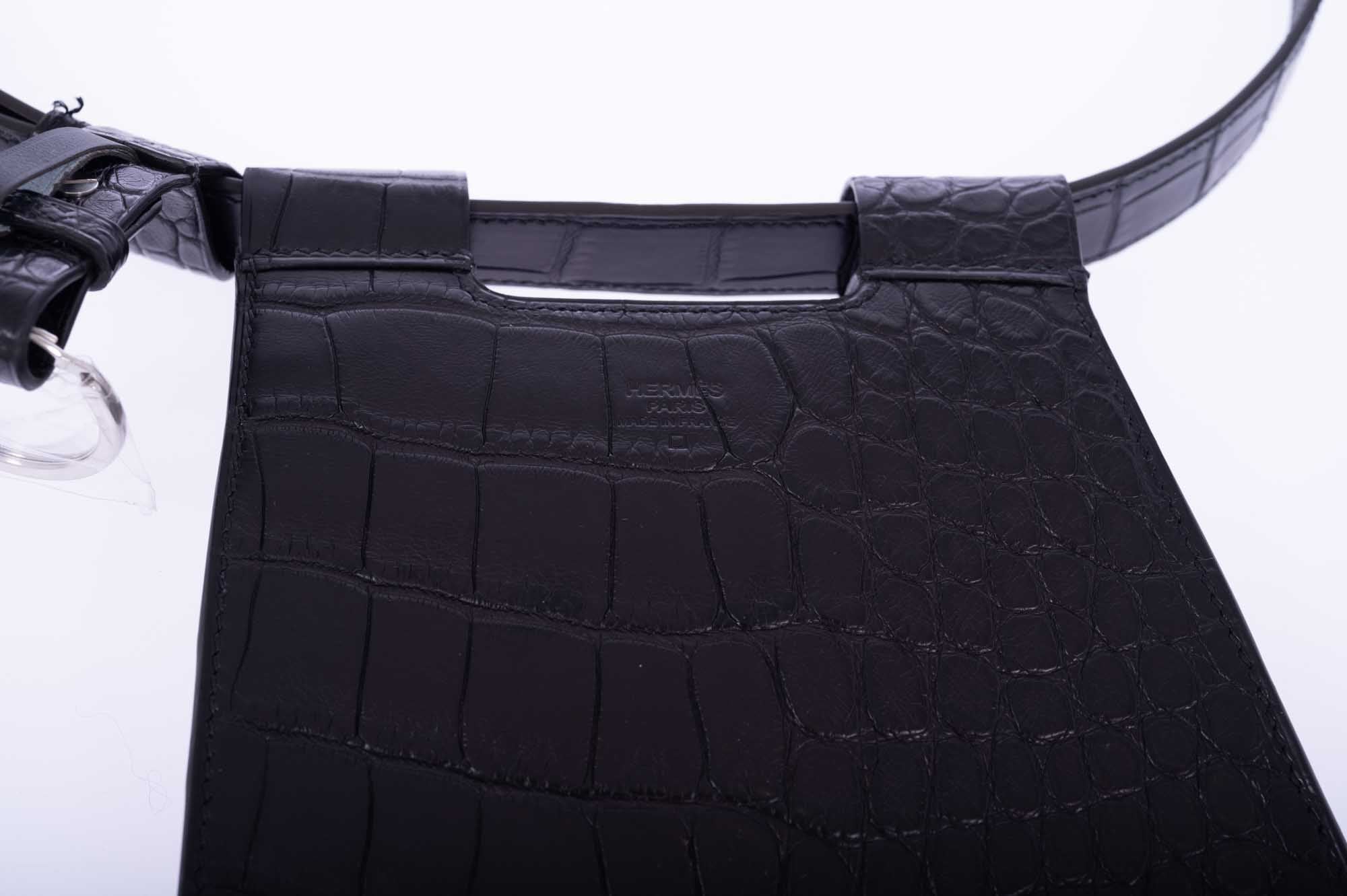 Hermès O'Kelly Move 24 Belt Noir Matte Alligator Mississippiensis Palladium Hardware