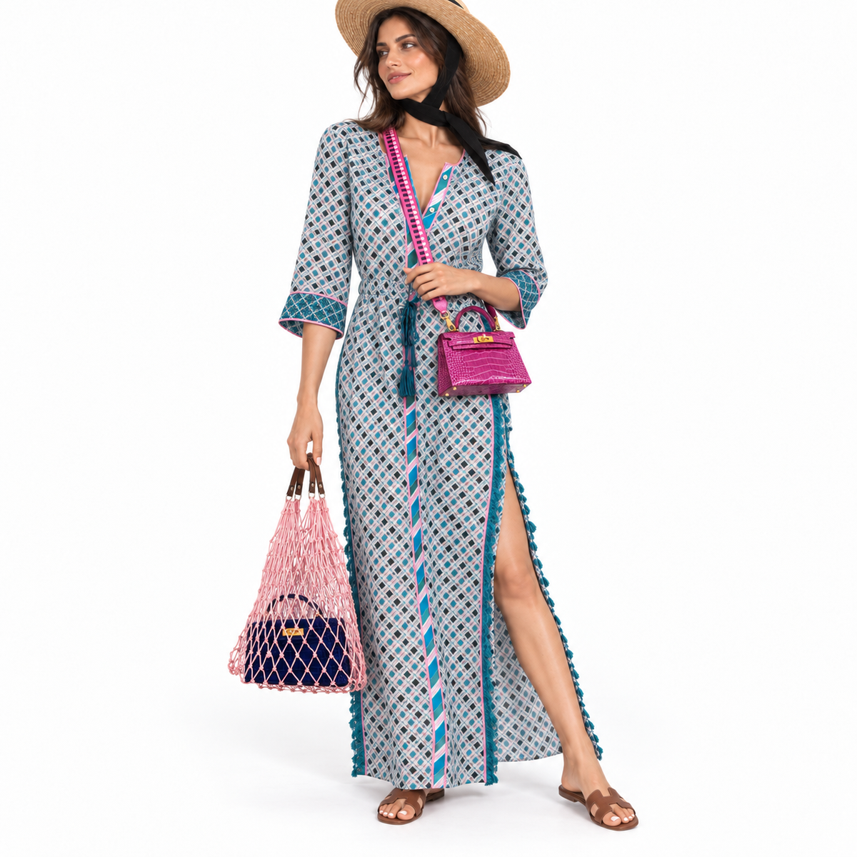 Hermès Kelly 20 Sellier Rose Scheherazade Alligator Gold Hardware — human model studio view 17