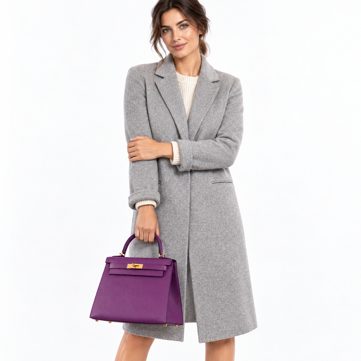 Hermès Kelly 28 Sellier Anemone Epsom Gold Hardware shown on a model