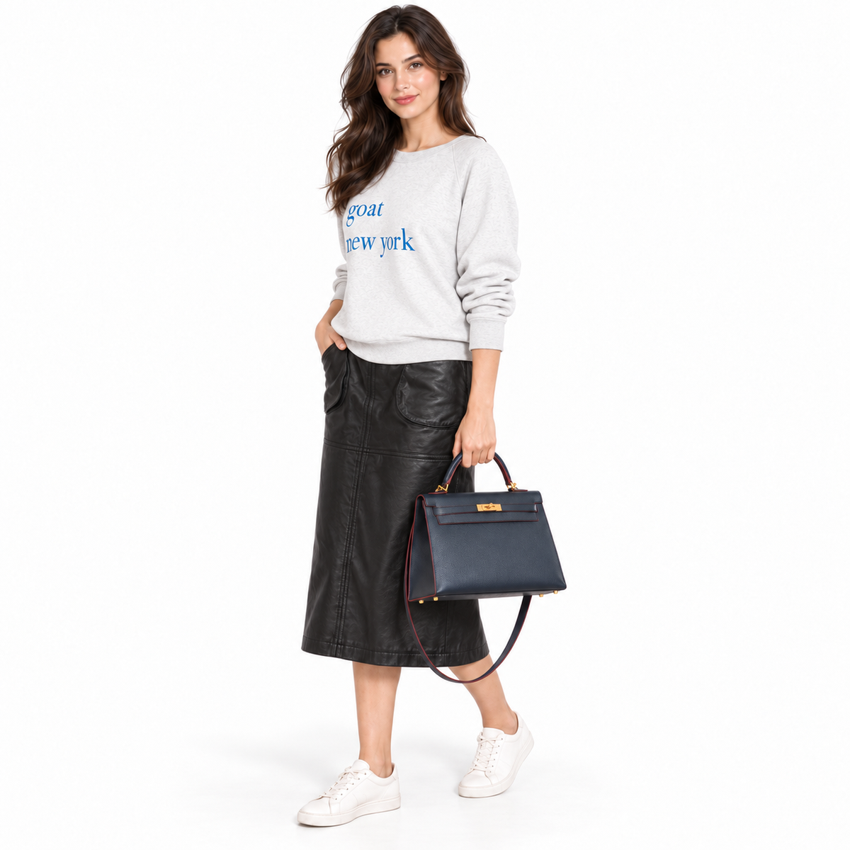 Hermès Kelly 32 Sellier Contour Blue Indigo Epsom Gold Hardware shown on a model
