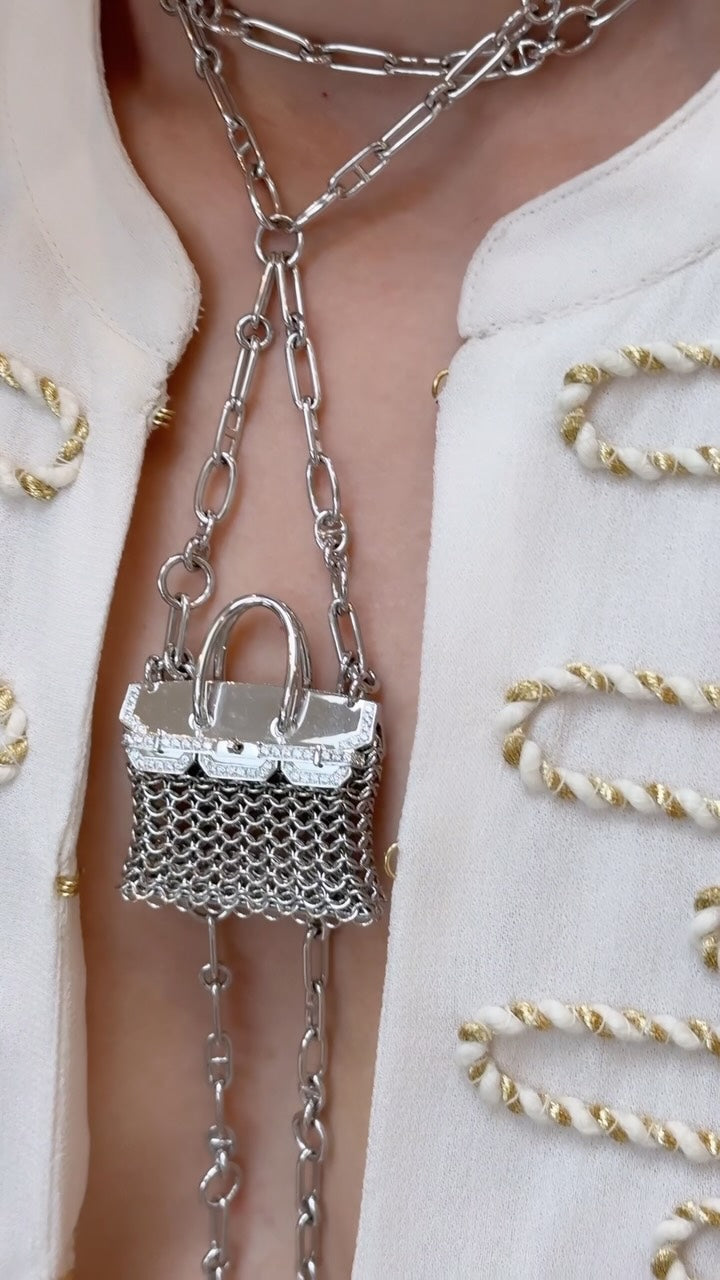 JANEFINDS Instagram: the Birkin Bijou Précieux 18K white gold diamond chain mail necklace