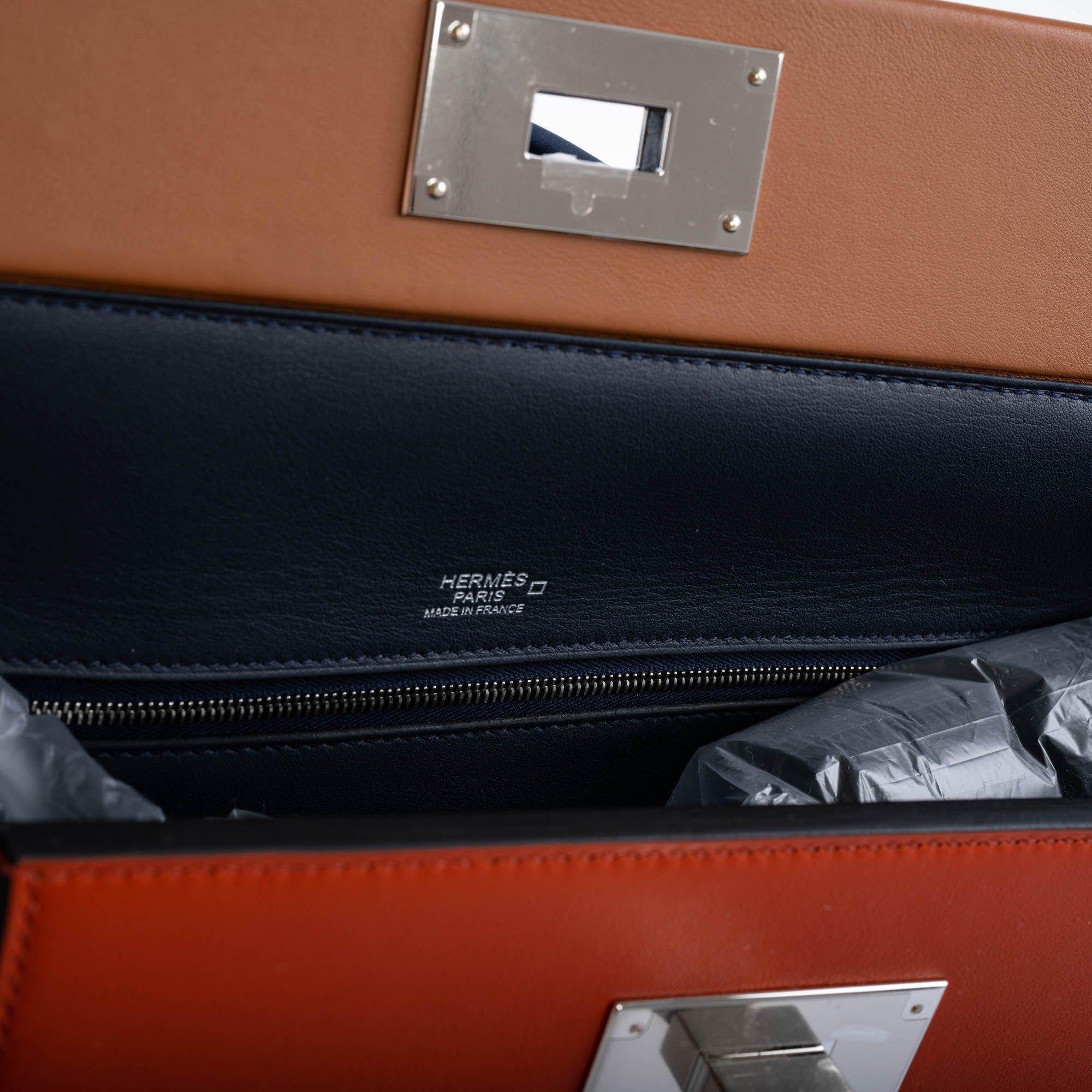 Hermès 24/24 29 Bleu Nuit Togo and Matte Alligator Palladium Hardware
