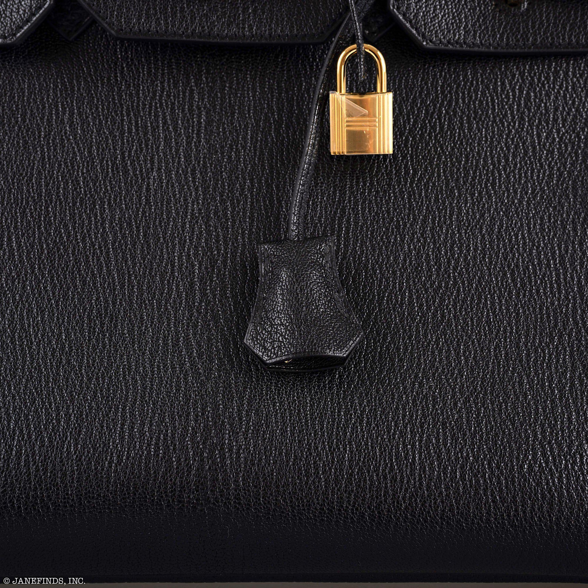 Hermès Birkin 35 Black Chevre De Coromandel with Gold Hardware