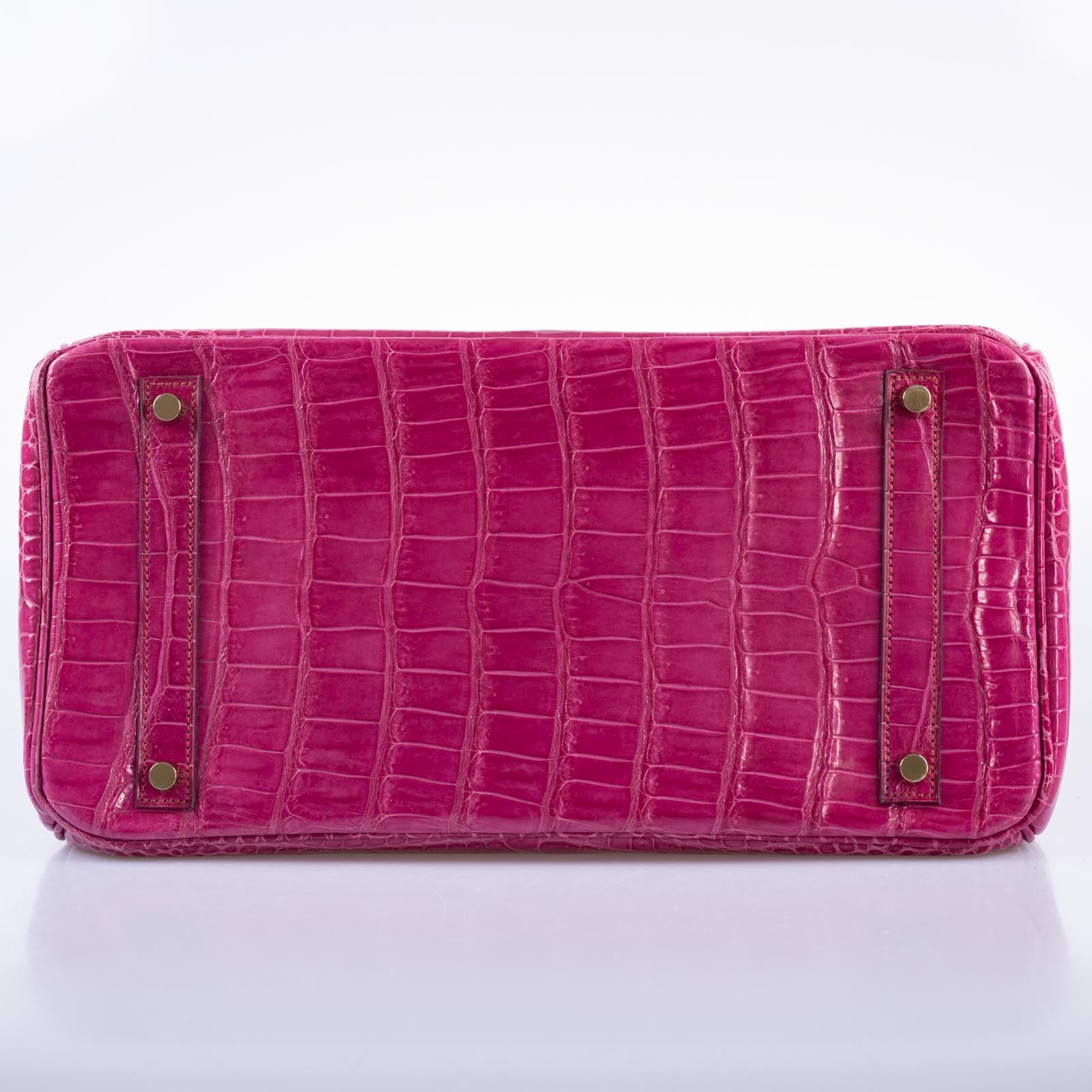 Hermès Birkin 35 Fuchsia Porosus Crocodile with Gold Hardware