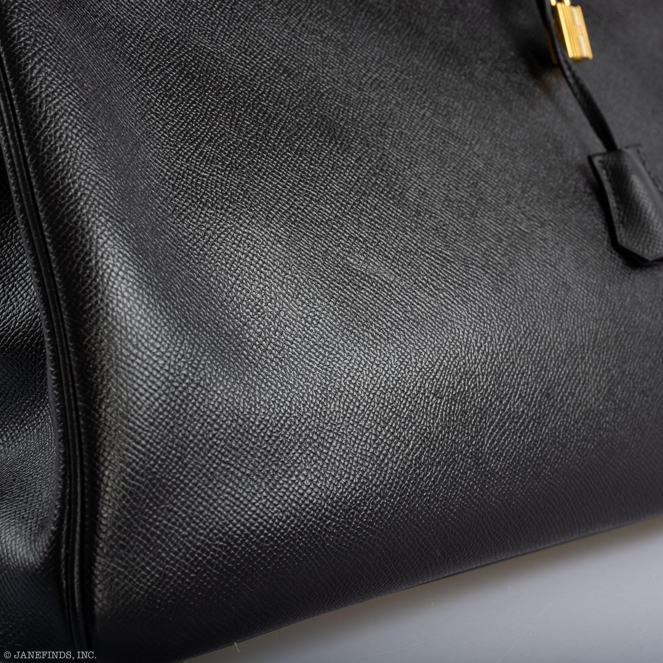 Hermès Birkin 40 Black Epsom Leather Gold Hardware - 2011, Square O