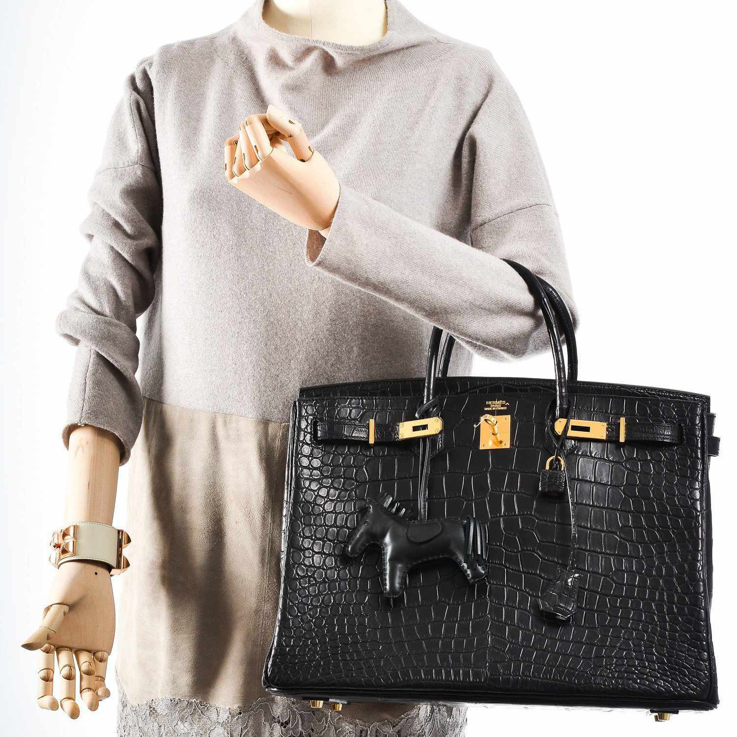 Hermès Birkin 40 Black Matte Porosus Crocodile Gold Hardware