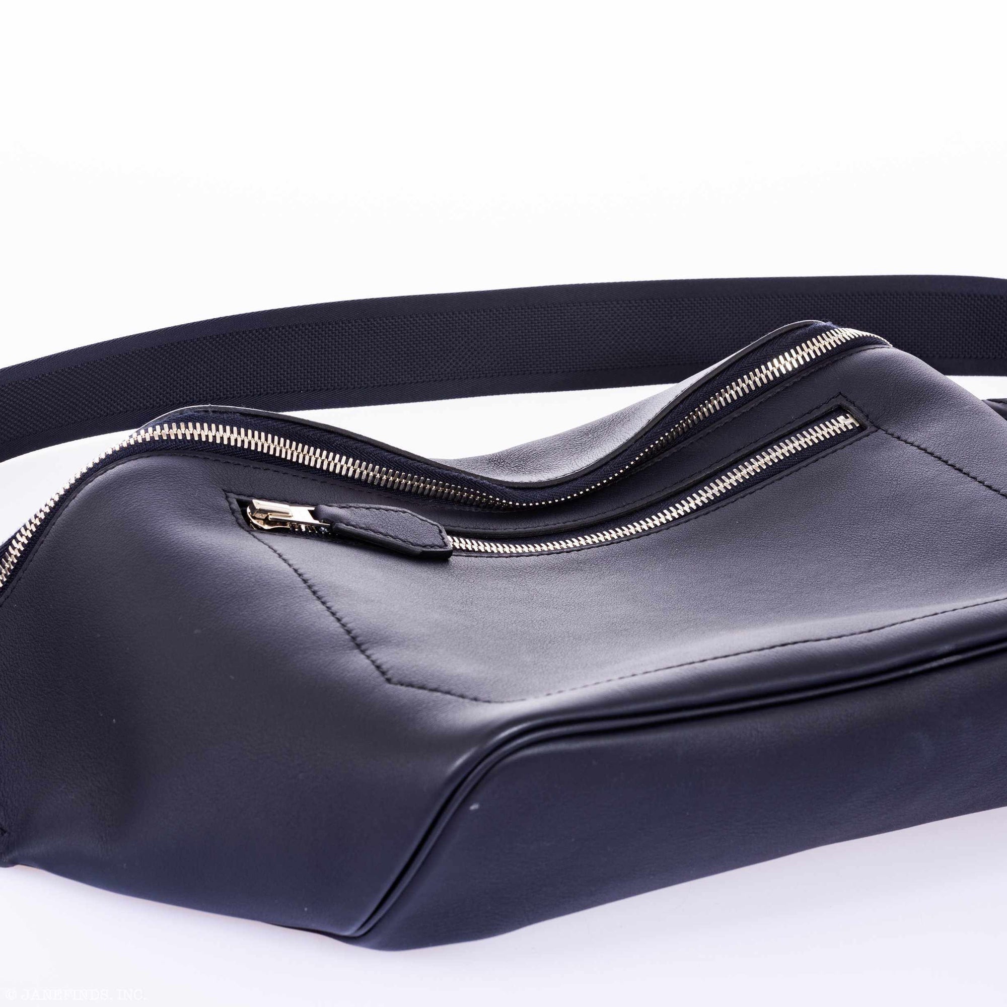 Hermès Cityslide Blue Indigo Cross PM Unisex Taurillon Cristobal